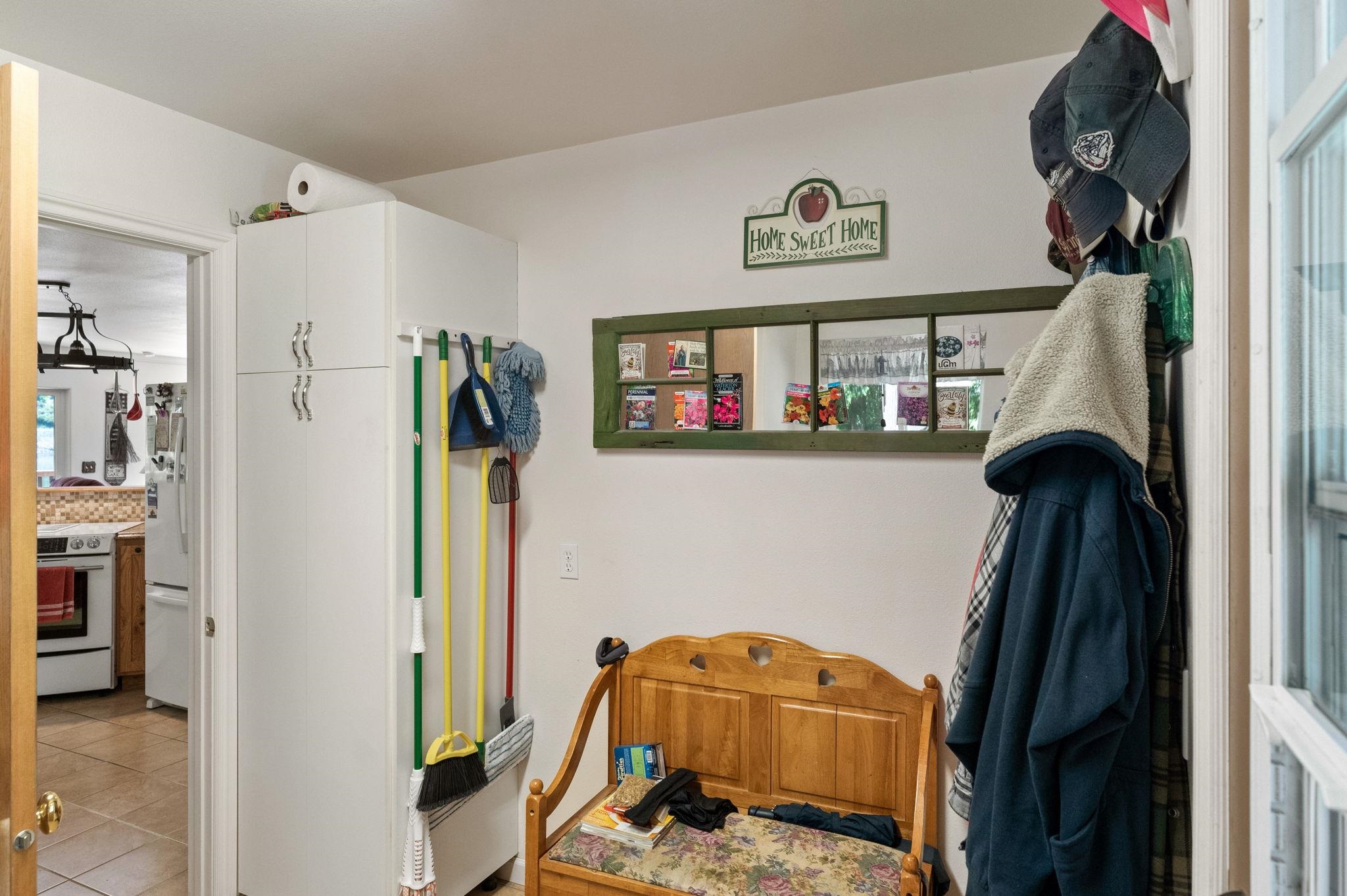 2876 Deep Lake South Shore Rd - Photo 17