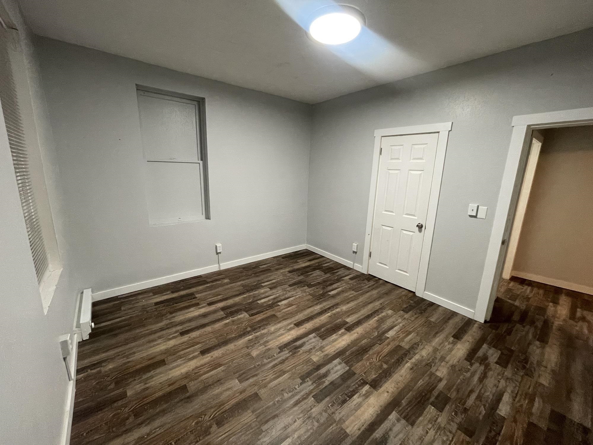 2228 N Astor St - Photo 9
