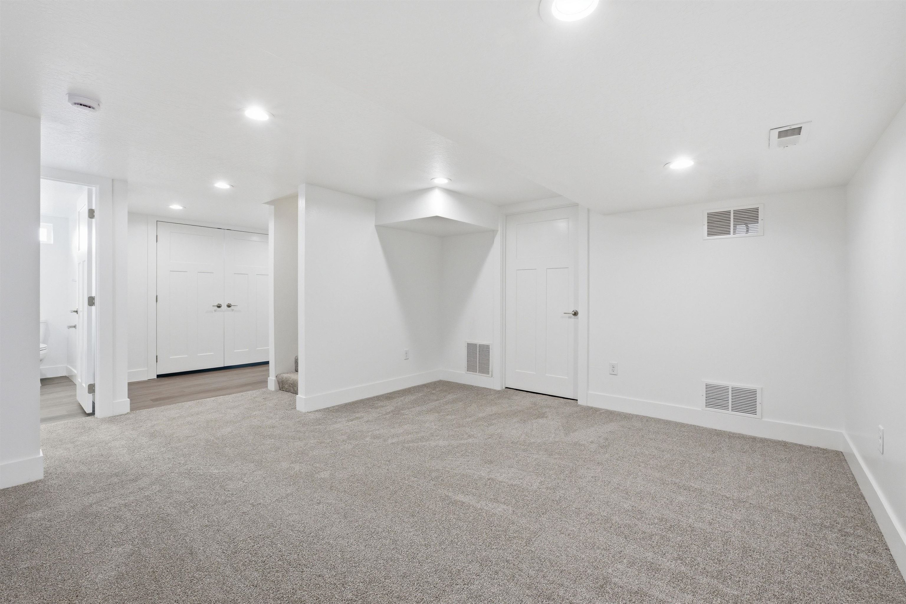 1021 N Willow Rd - Photo 20
