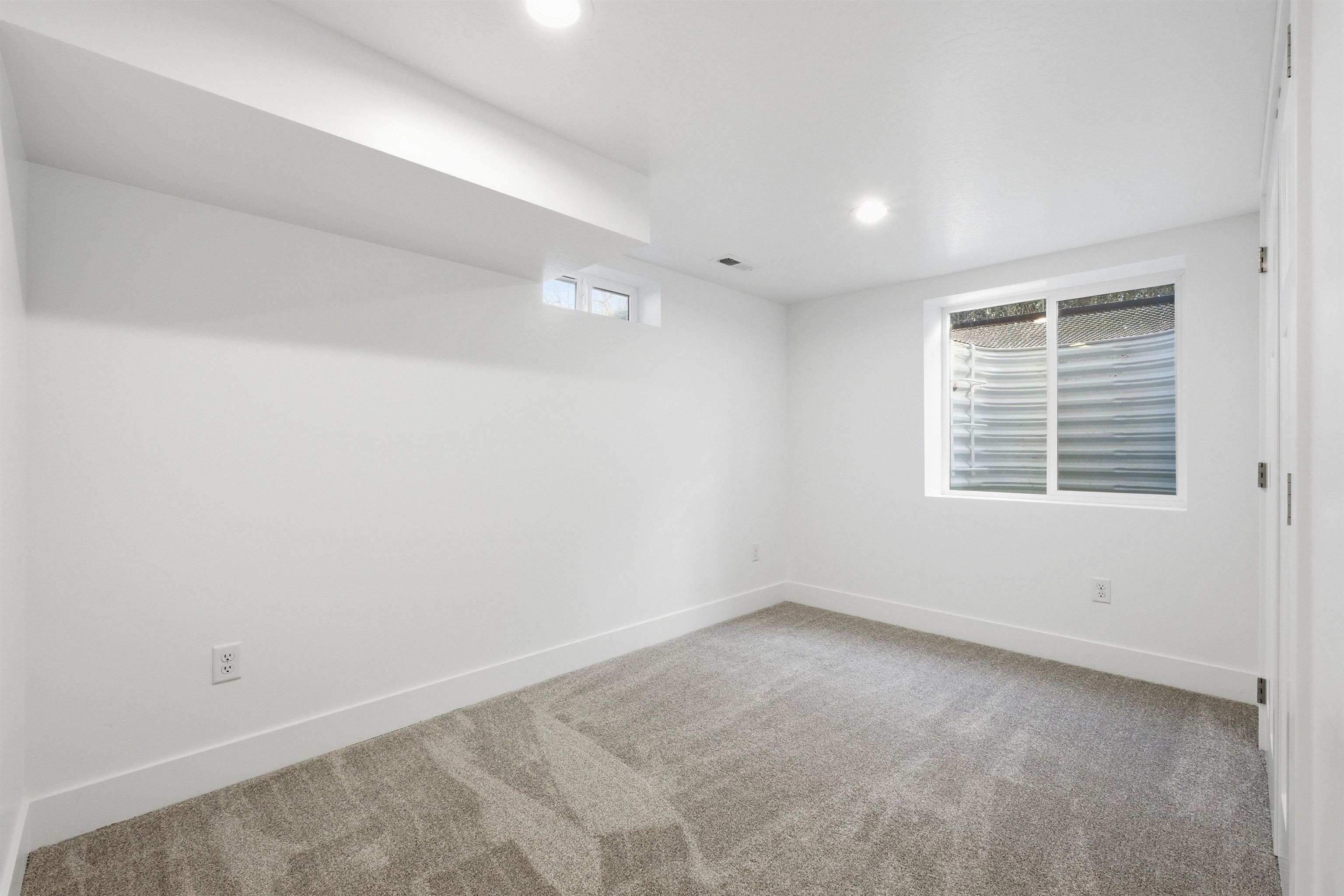 1021 N Willow Rd - Photo 22