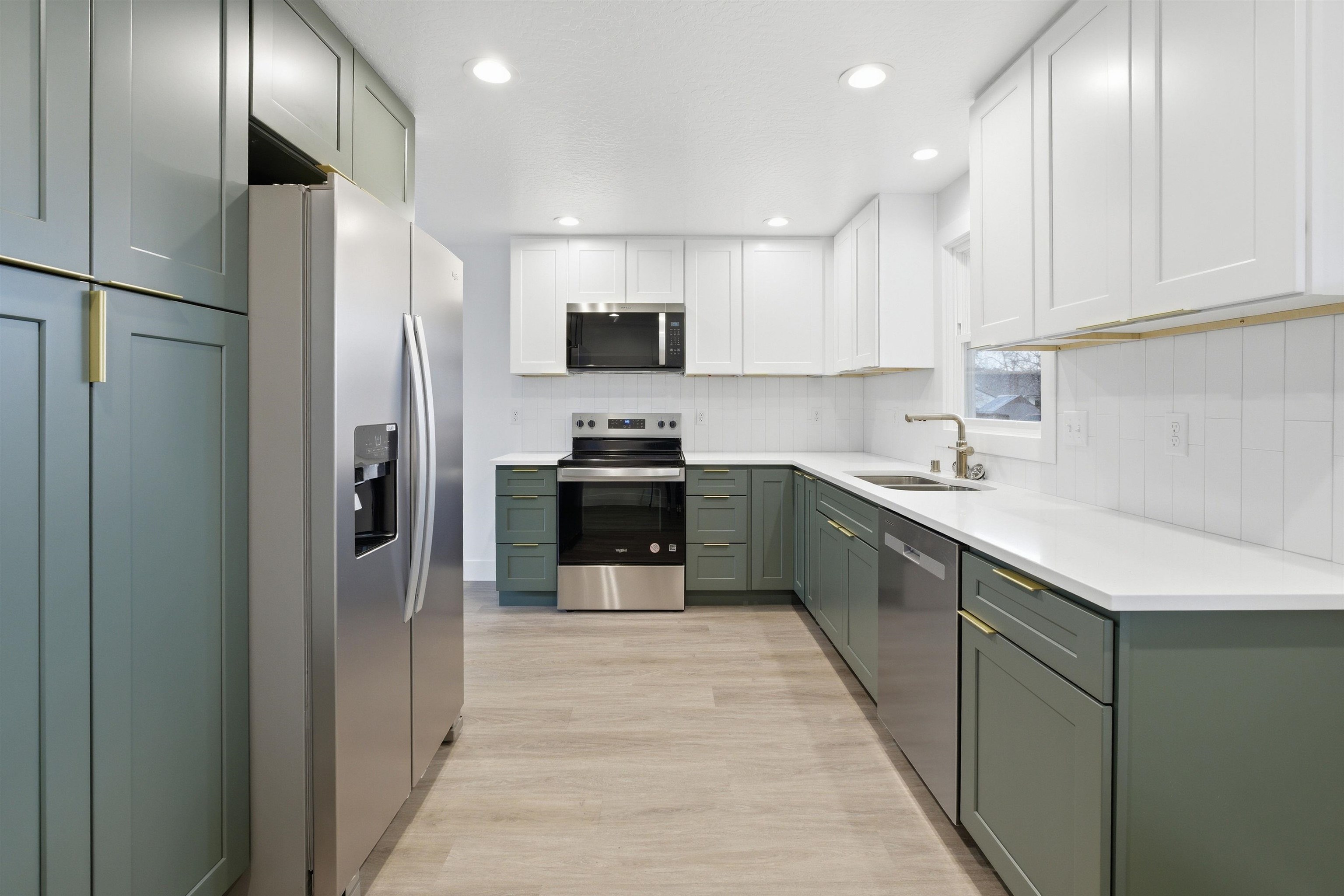 1021 N Willow Rd - Photo 6