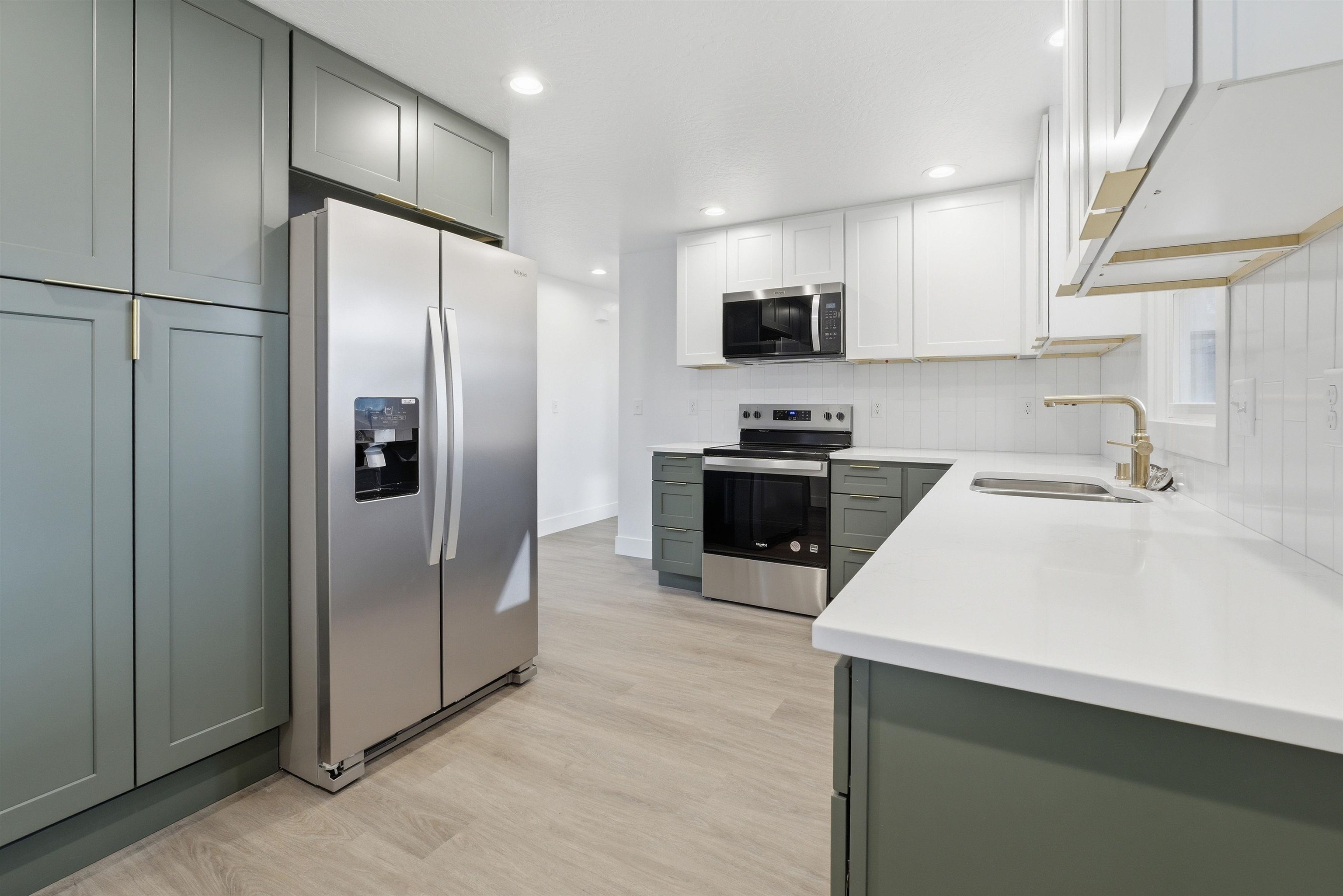 1021 N Willow Rd - Photo 7