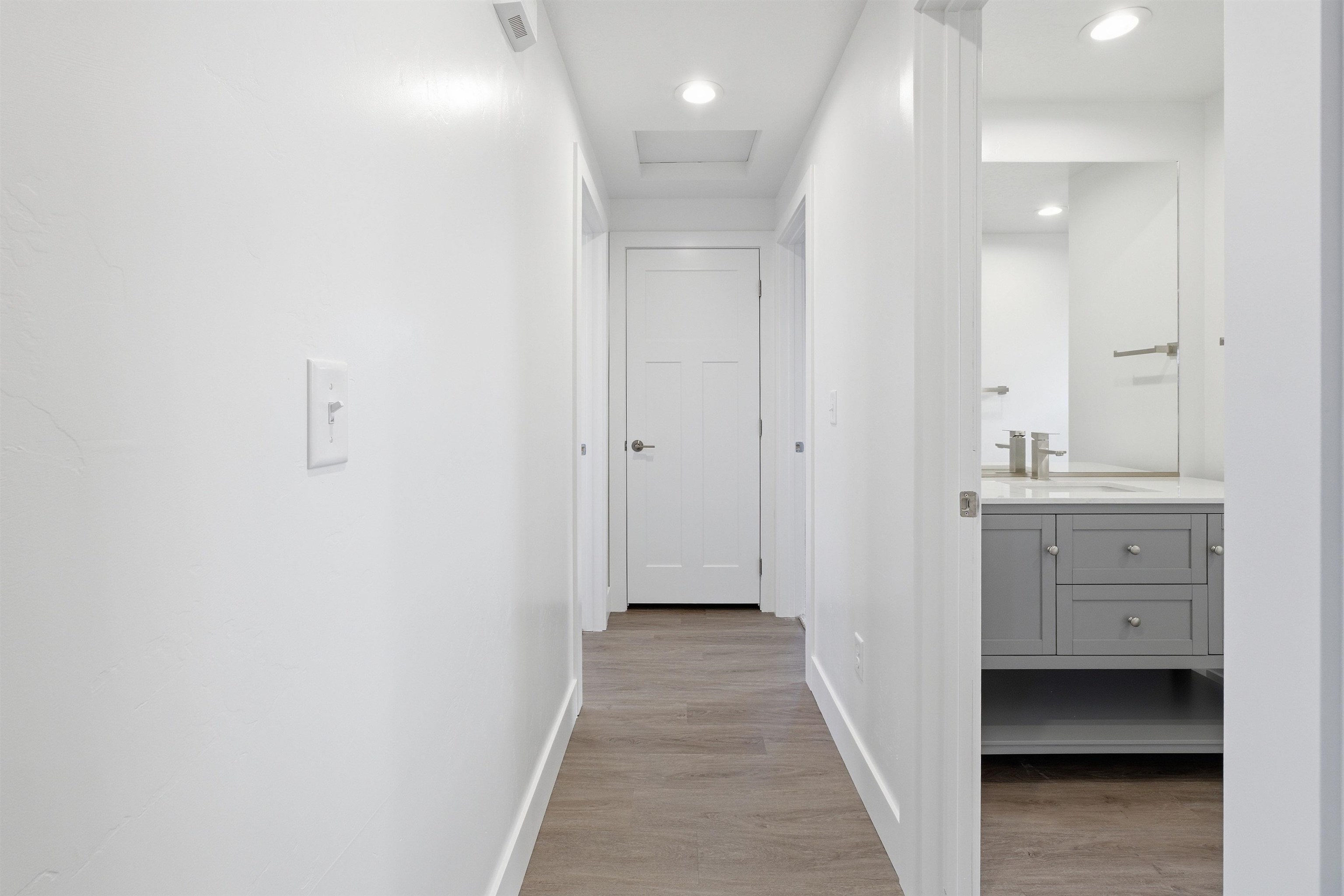 1021 N Willow Rd - Photo 9