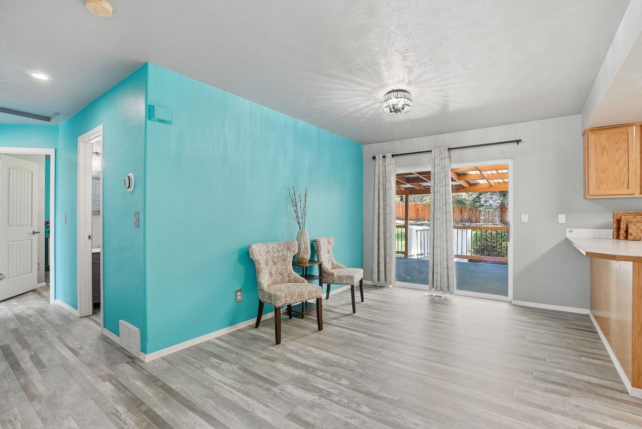37714 N Sheets Rd - Photo 6