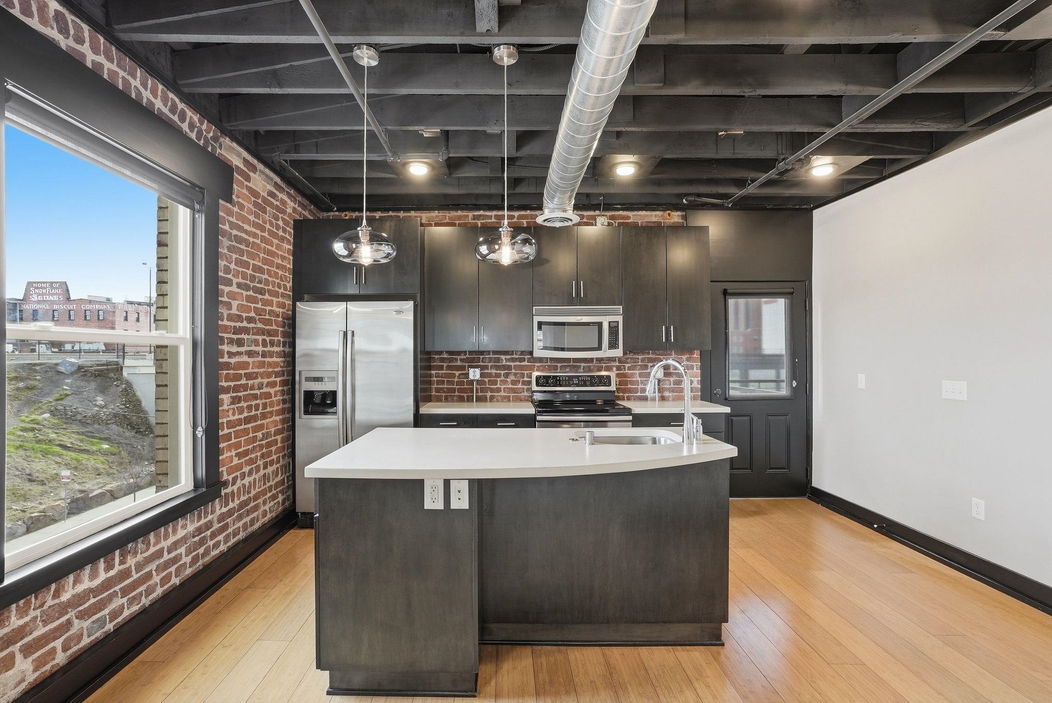 401 W 1st Ave - Photo 14