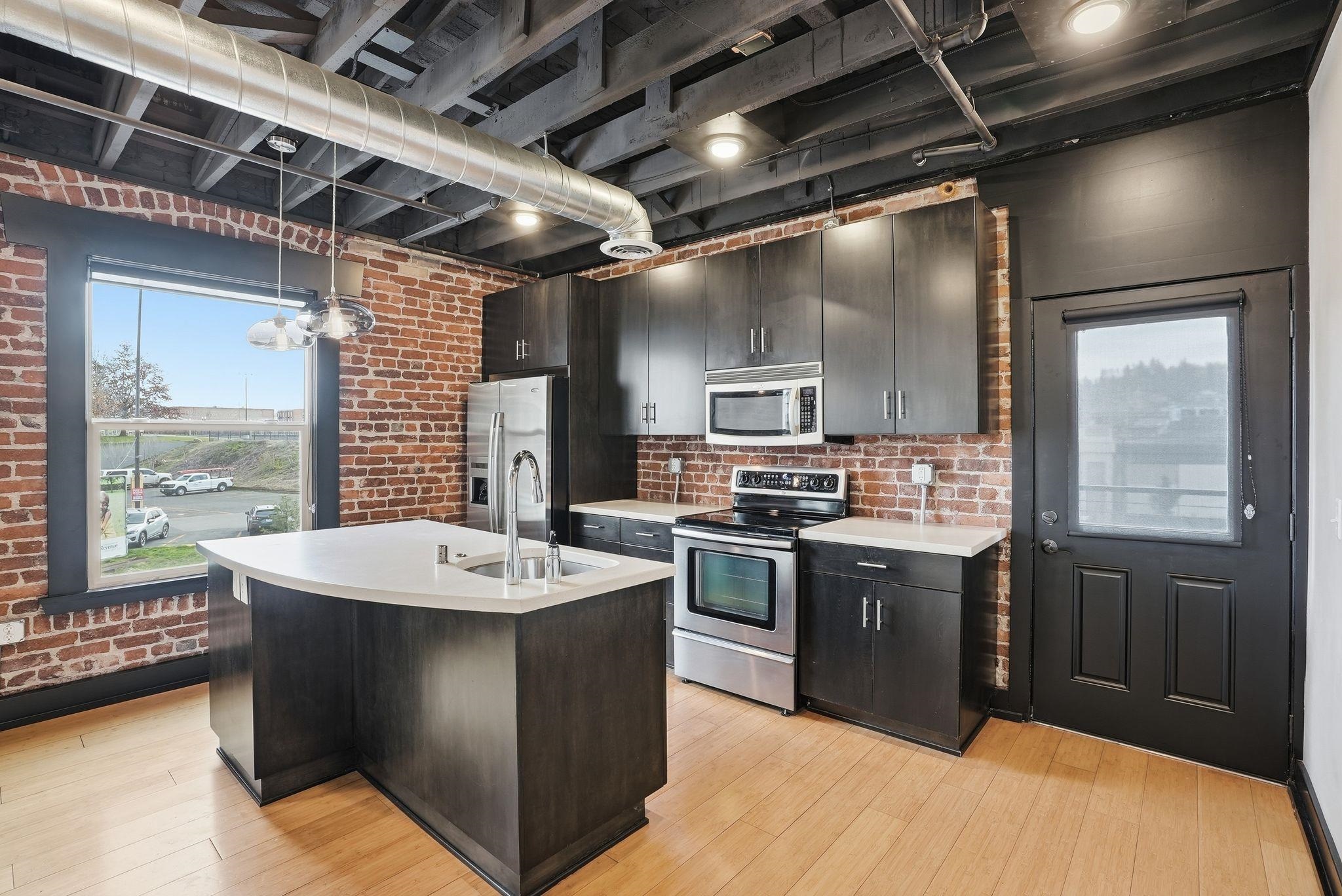 401 W 1st Ave - Photo 15