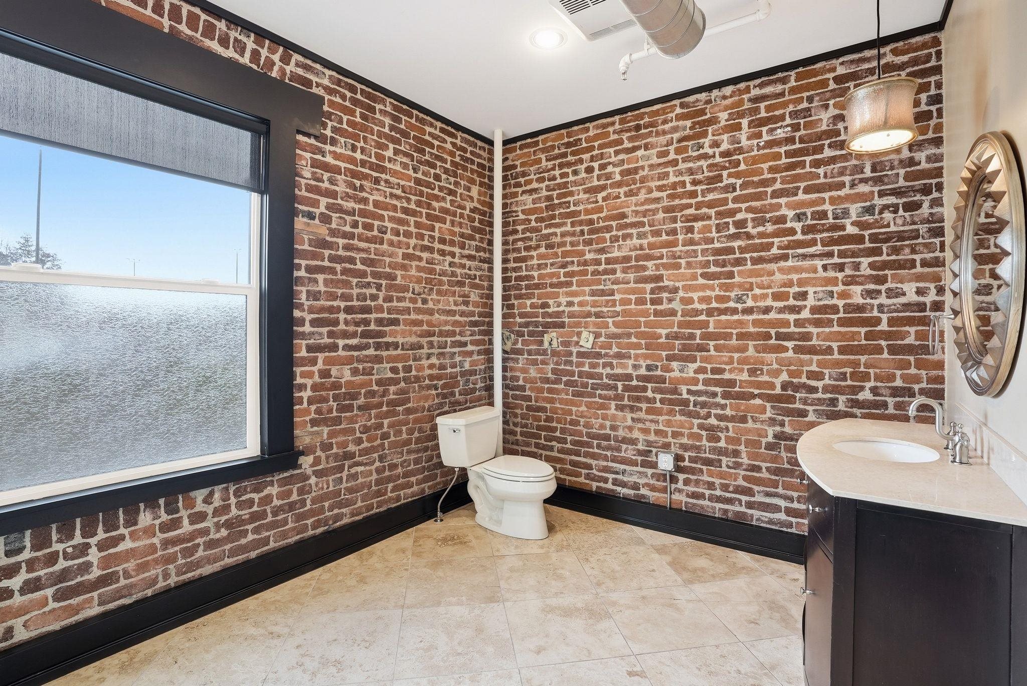 401 W 1st Ave - Photo 21