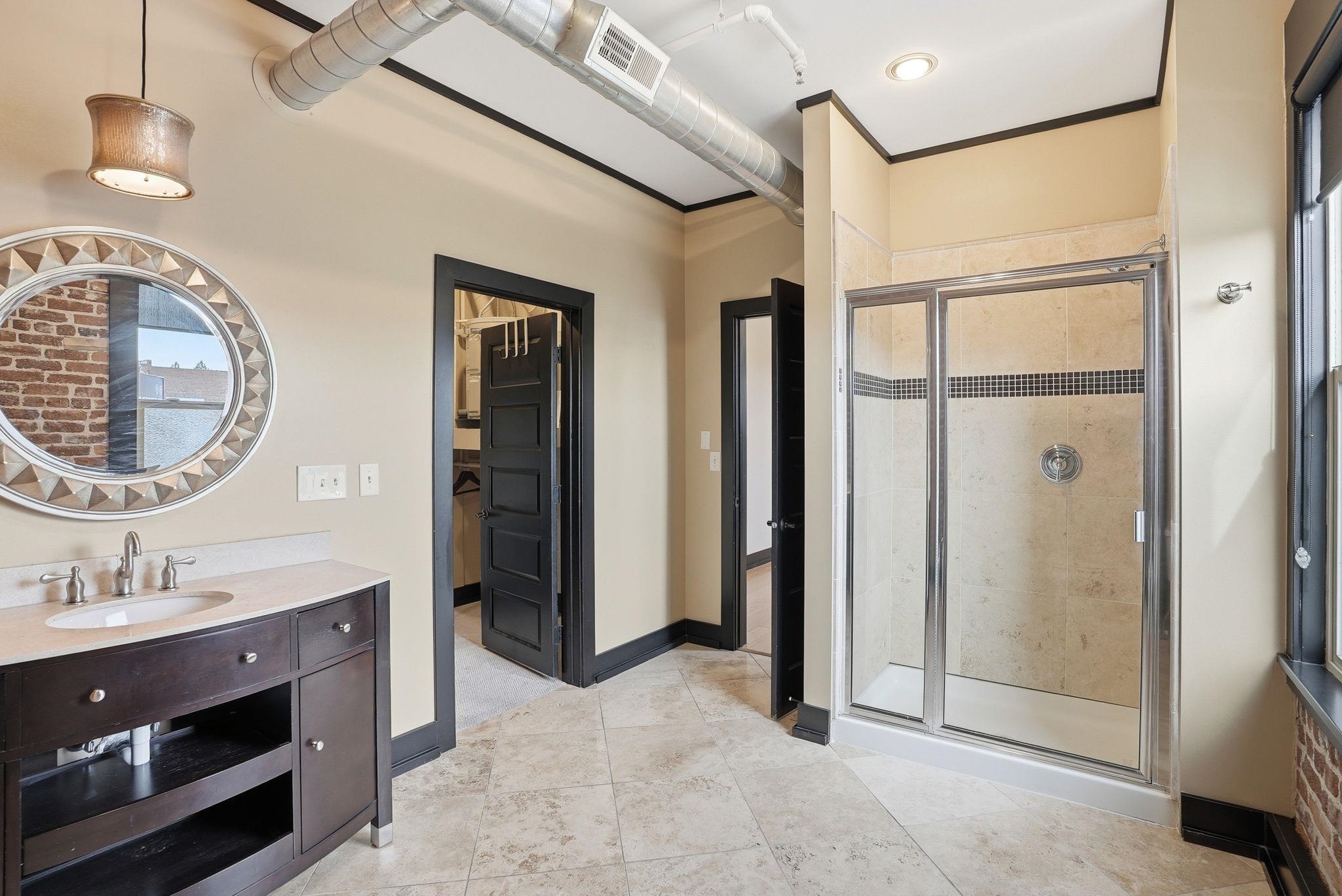 401 W 1st Ave - Photo 22