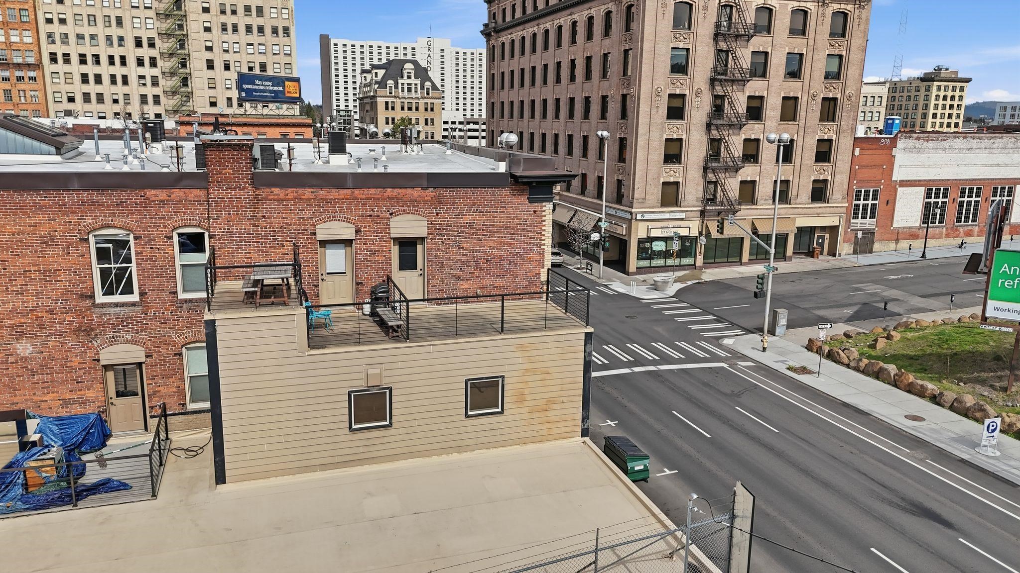 401 W 1st Ave - Photo 28