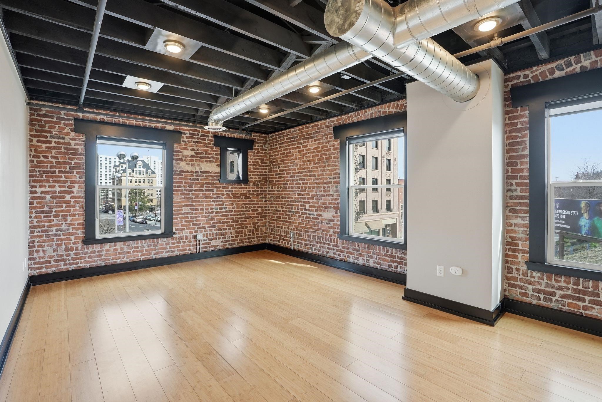 401 W 1st Ave - Photo 10
