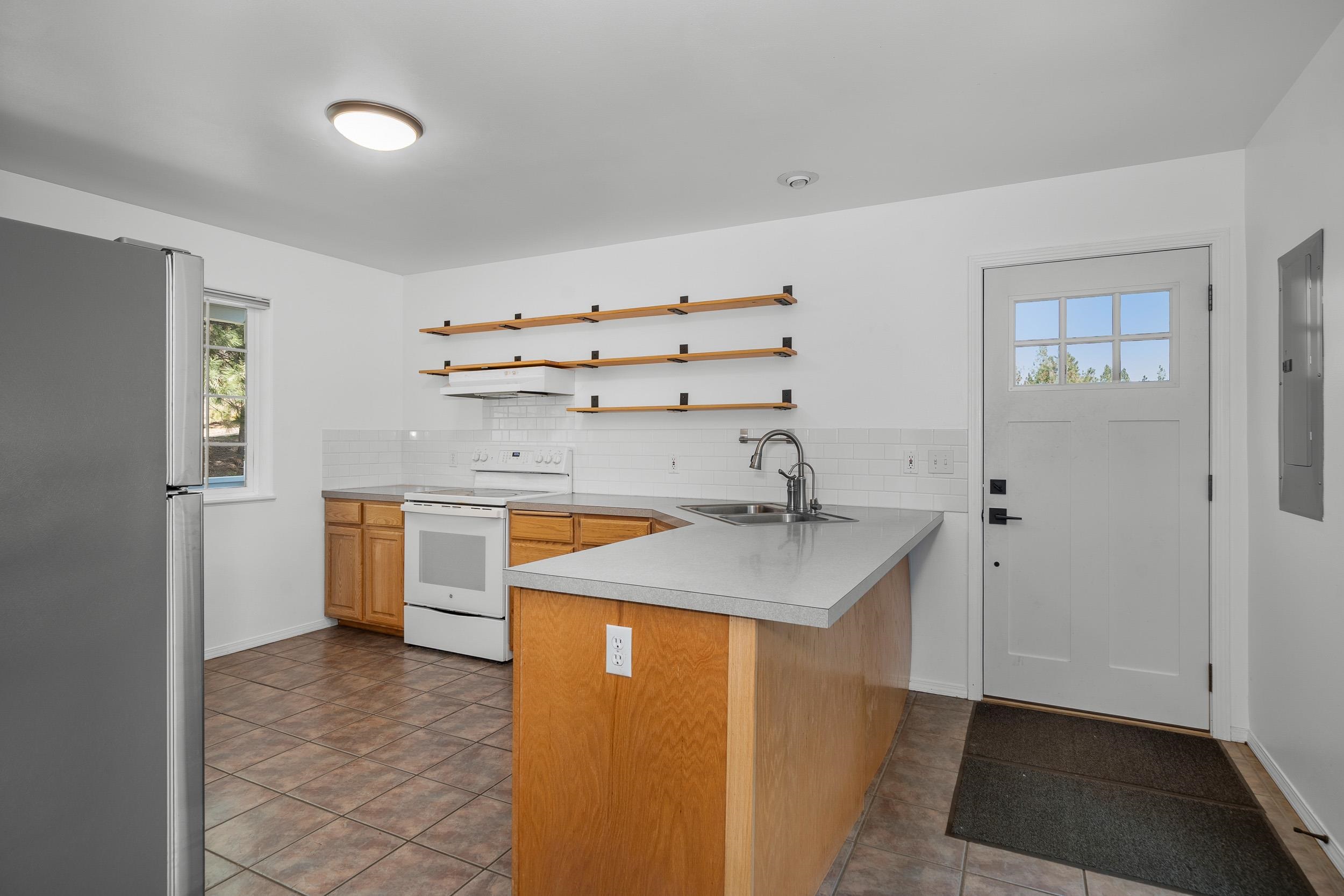 32626 N Milan Rd - Photo 18
