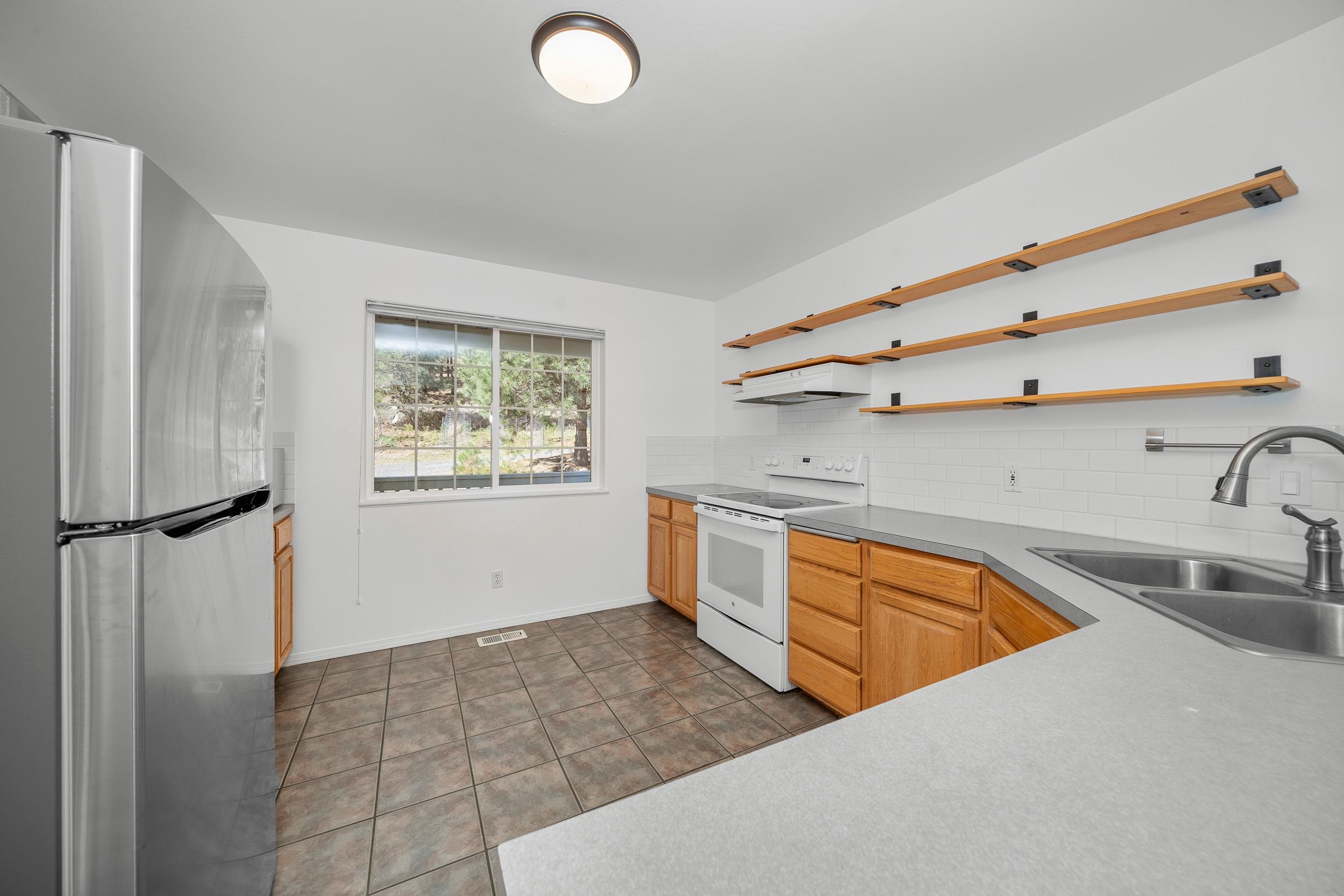 32626 N Milan Rd - Photo 19