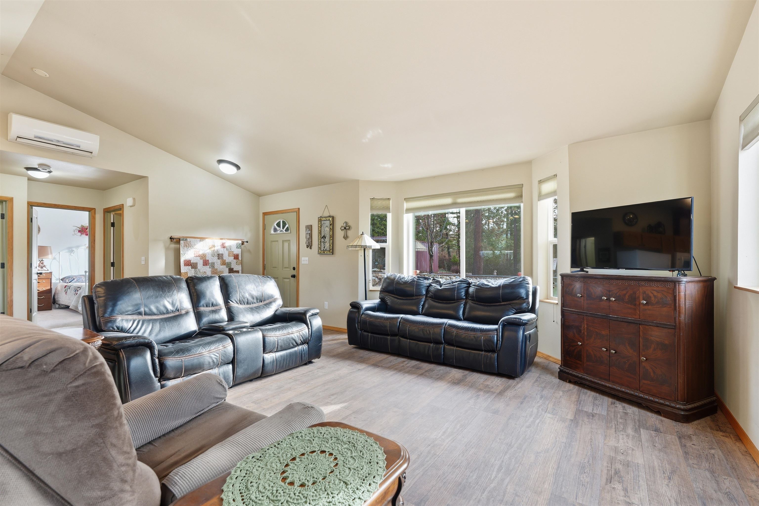 702 McCammon Dr - Photo 11