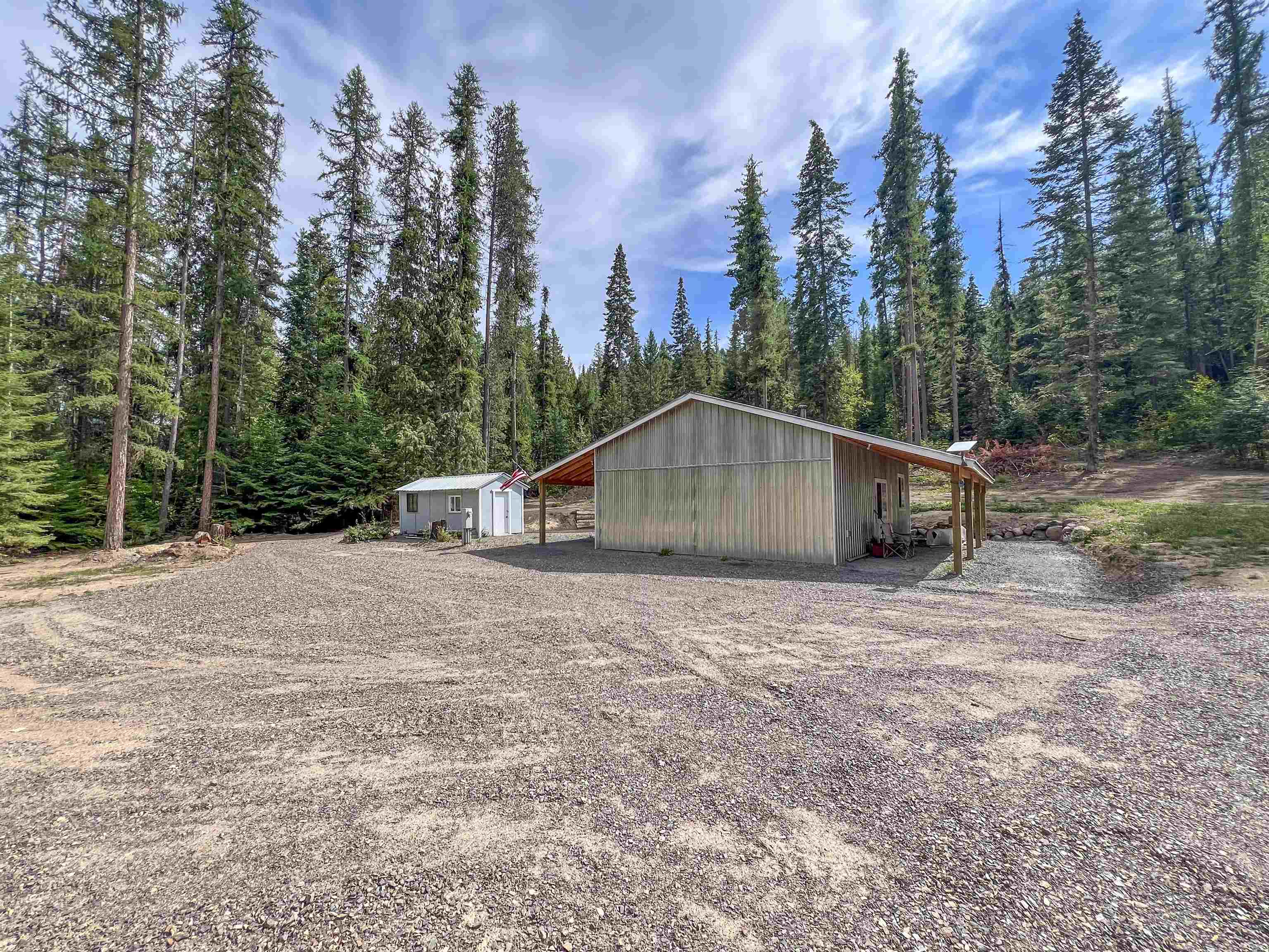 3402 Larkspur Way - Photo 1