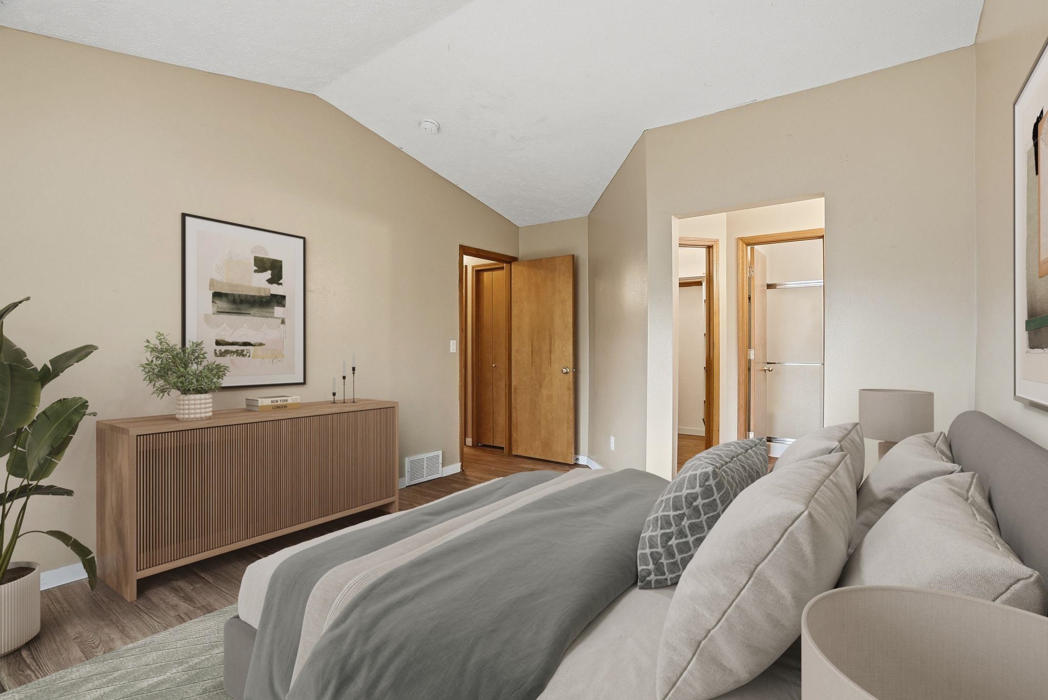 3408 E 48th Ct - Photo 11