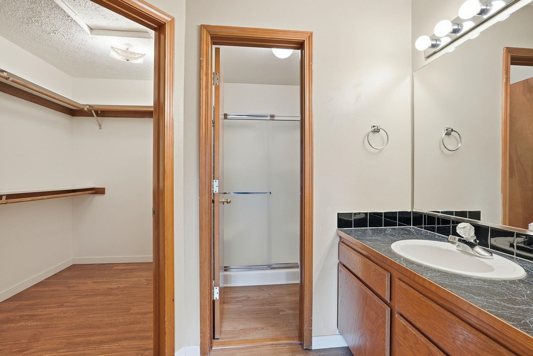 3408 E 48th Ct - Photo 13