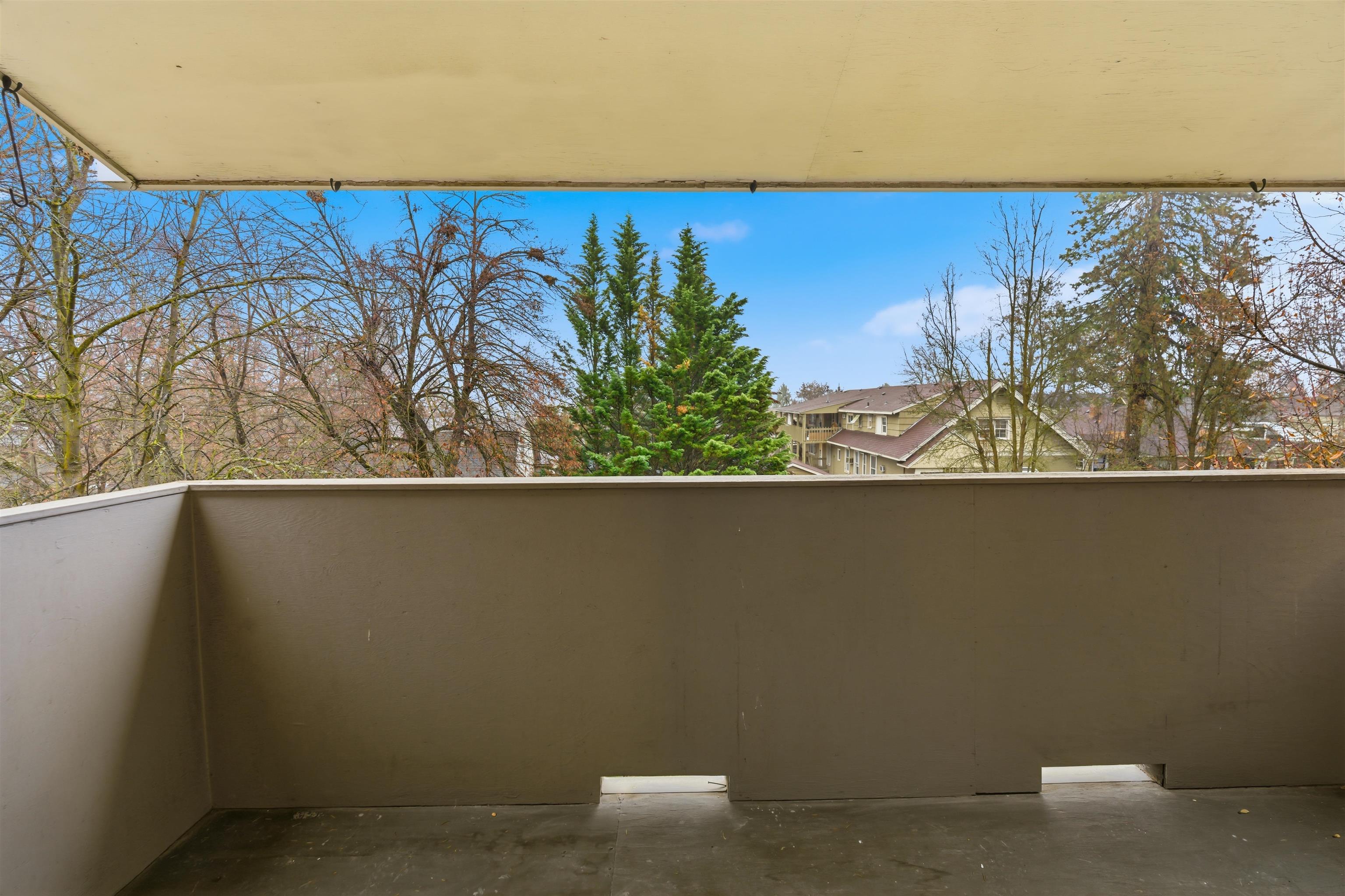 1821 W 8th Ave - Photo 13