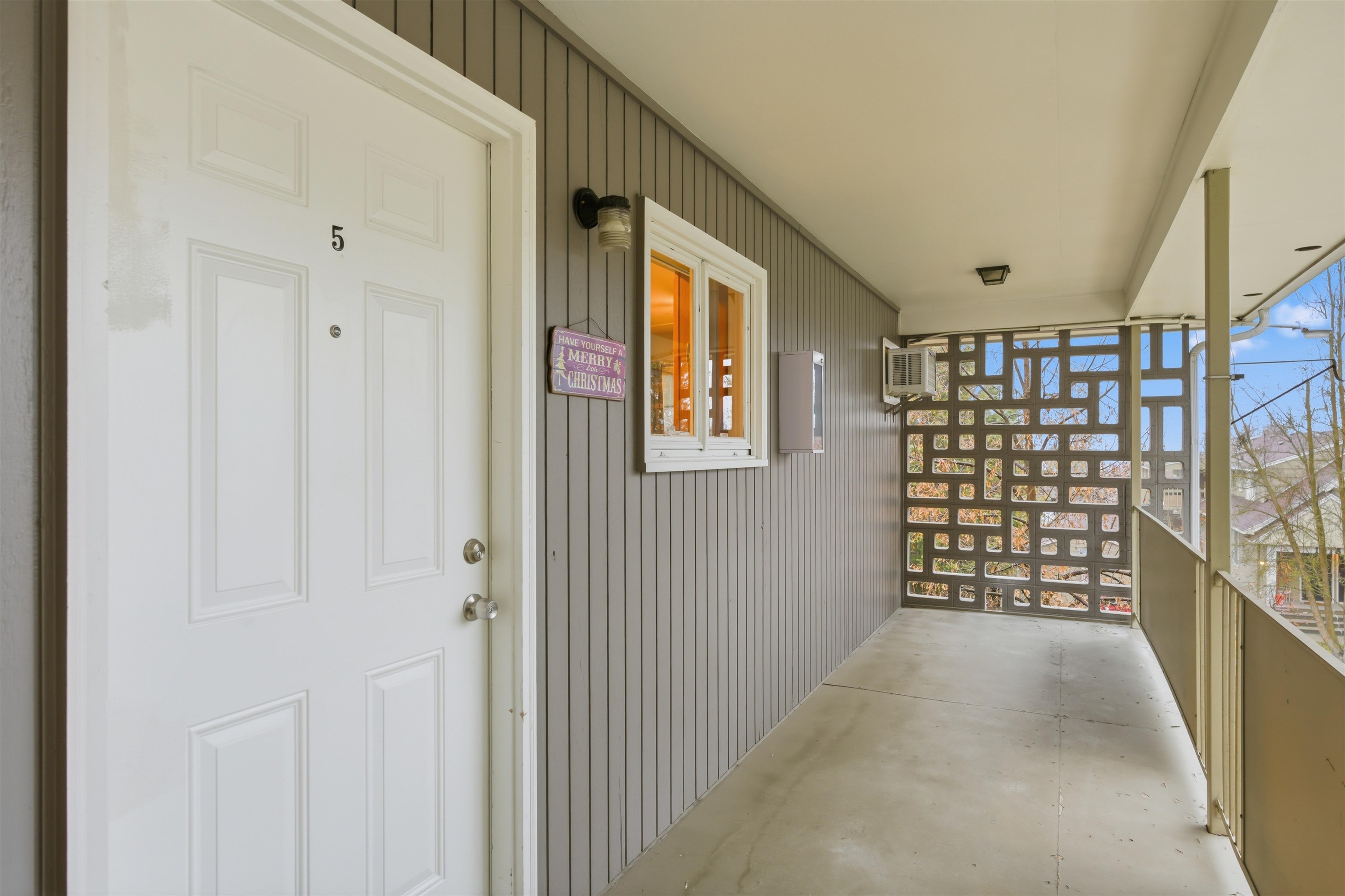 1821 W 8th Ave - Photo 21