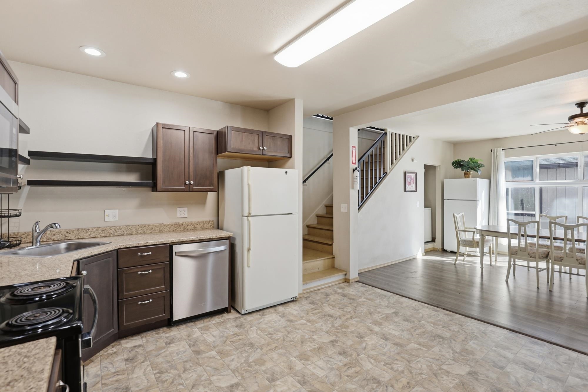 604 S Ray St - Photo 28