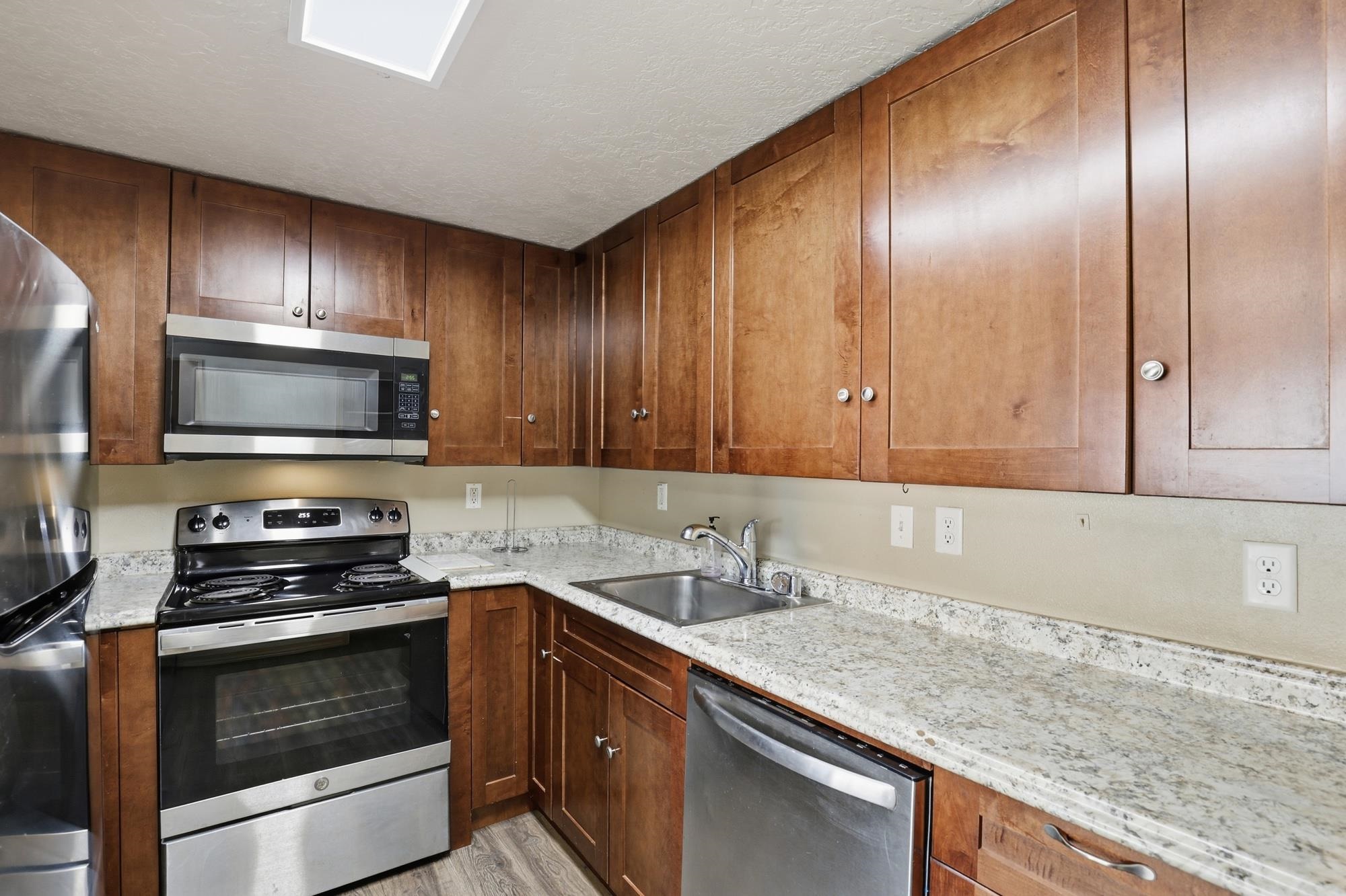 604 S Ray St - Photo 7
