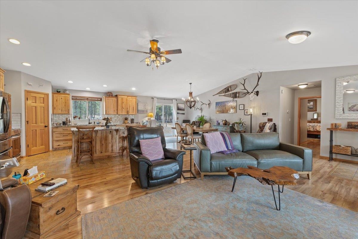 25106 W Carman Ln - Photo 9