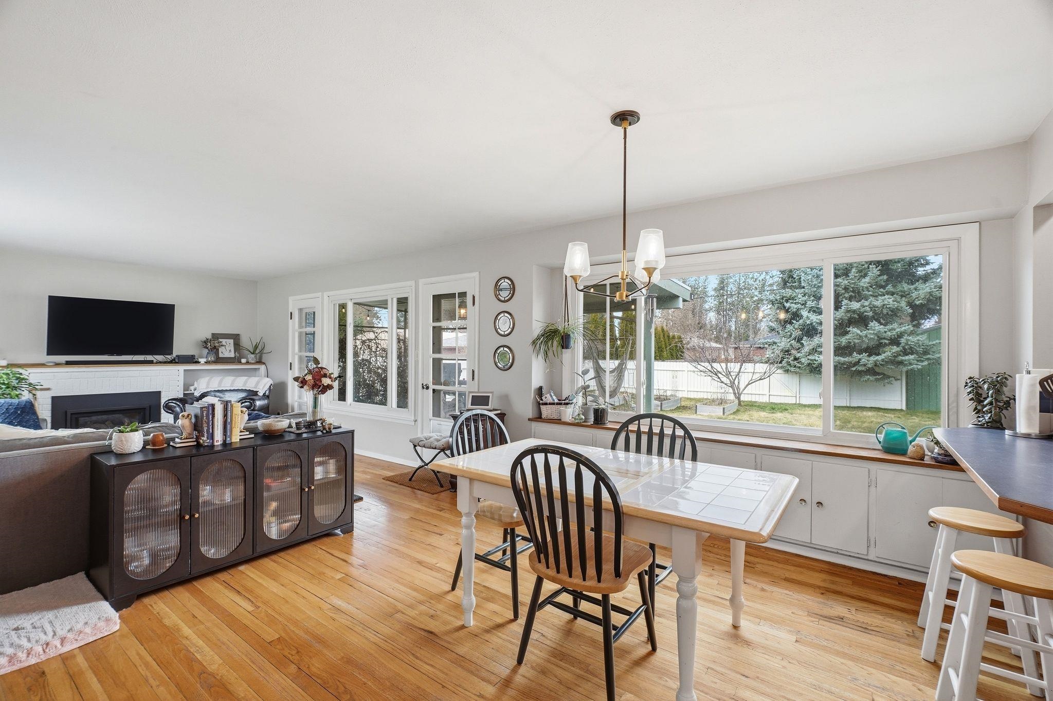 16 W 37th Ave - Photo 11