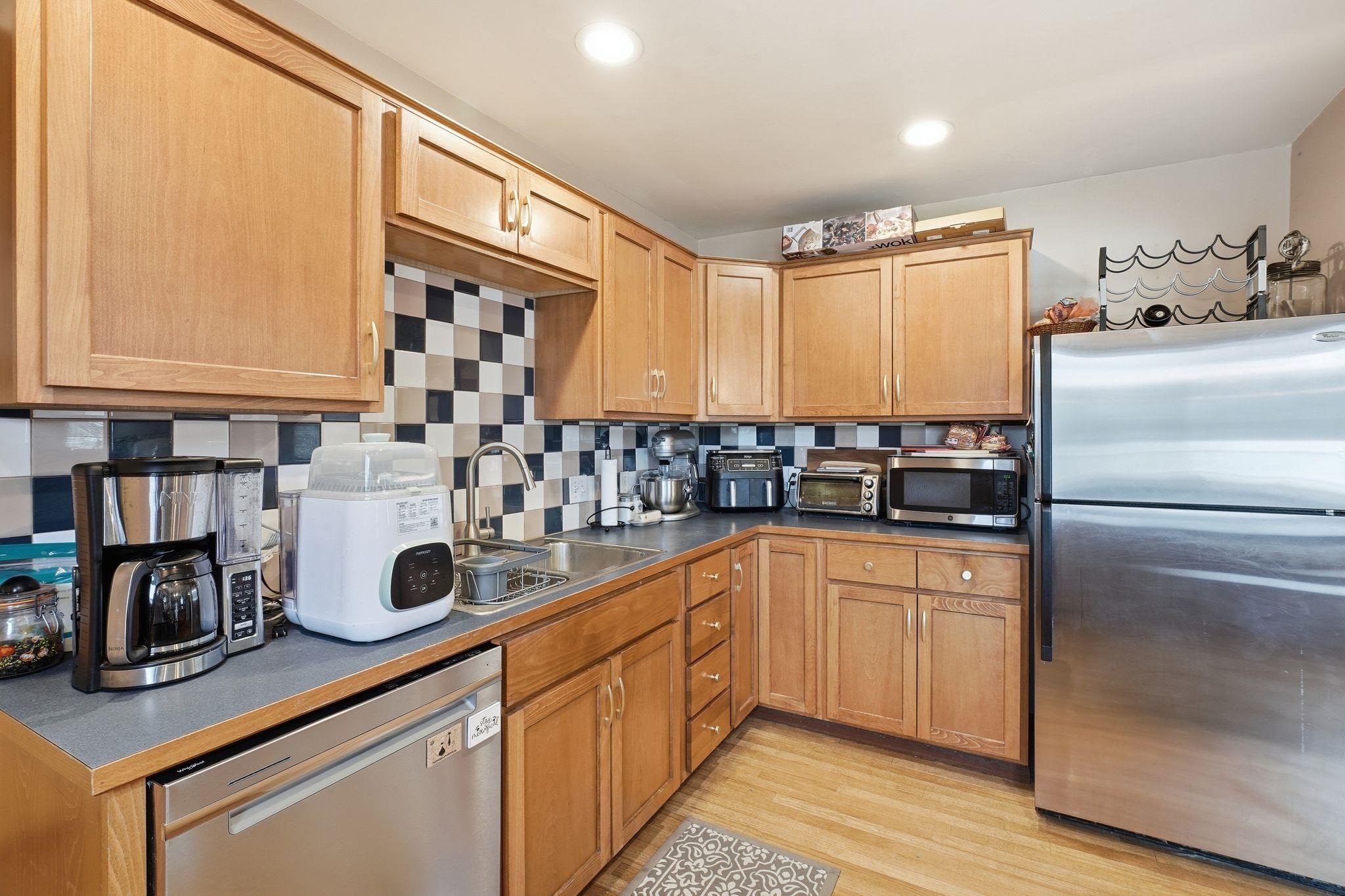 16 W 37th Ave - Photo 17