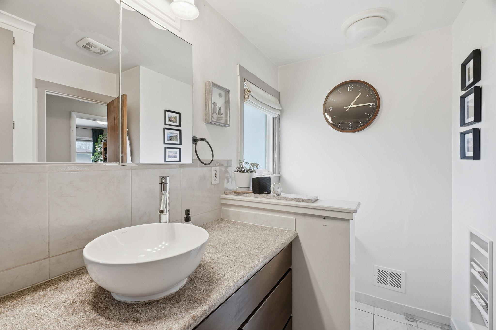 16 W 37th Ave - Photo 24