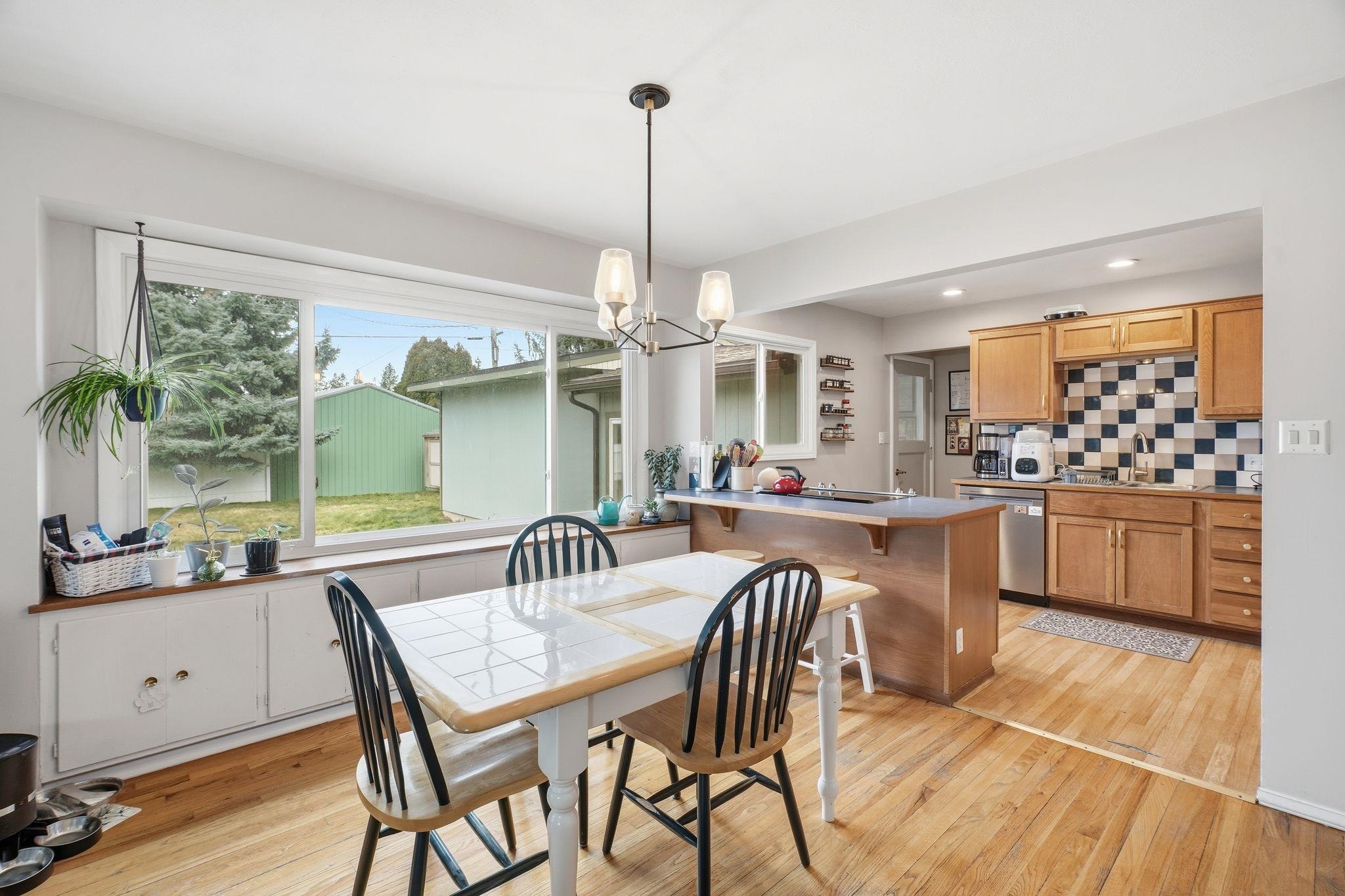 16 W 37th Ave - Photo 9