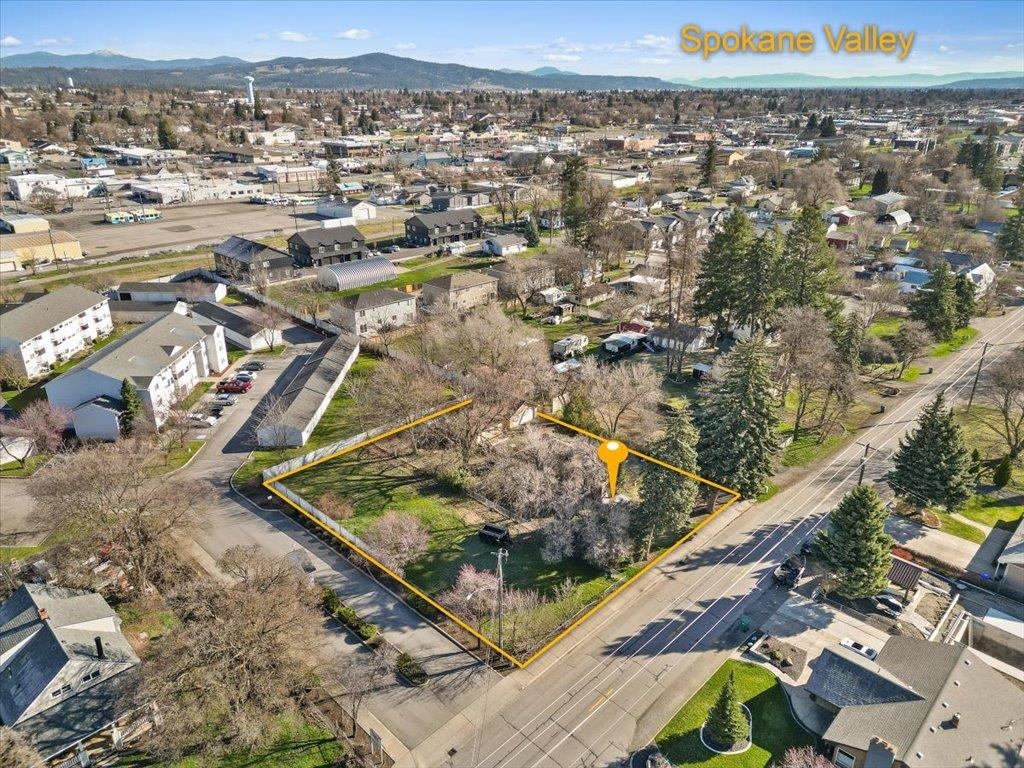 11723 E 4th Ave - Photo 37