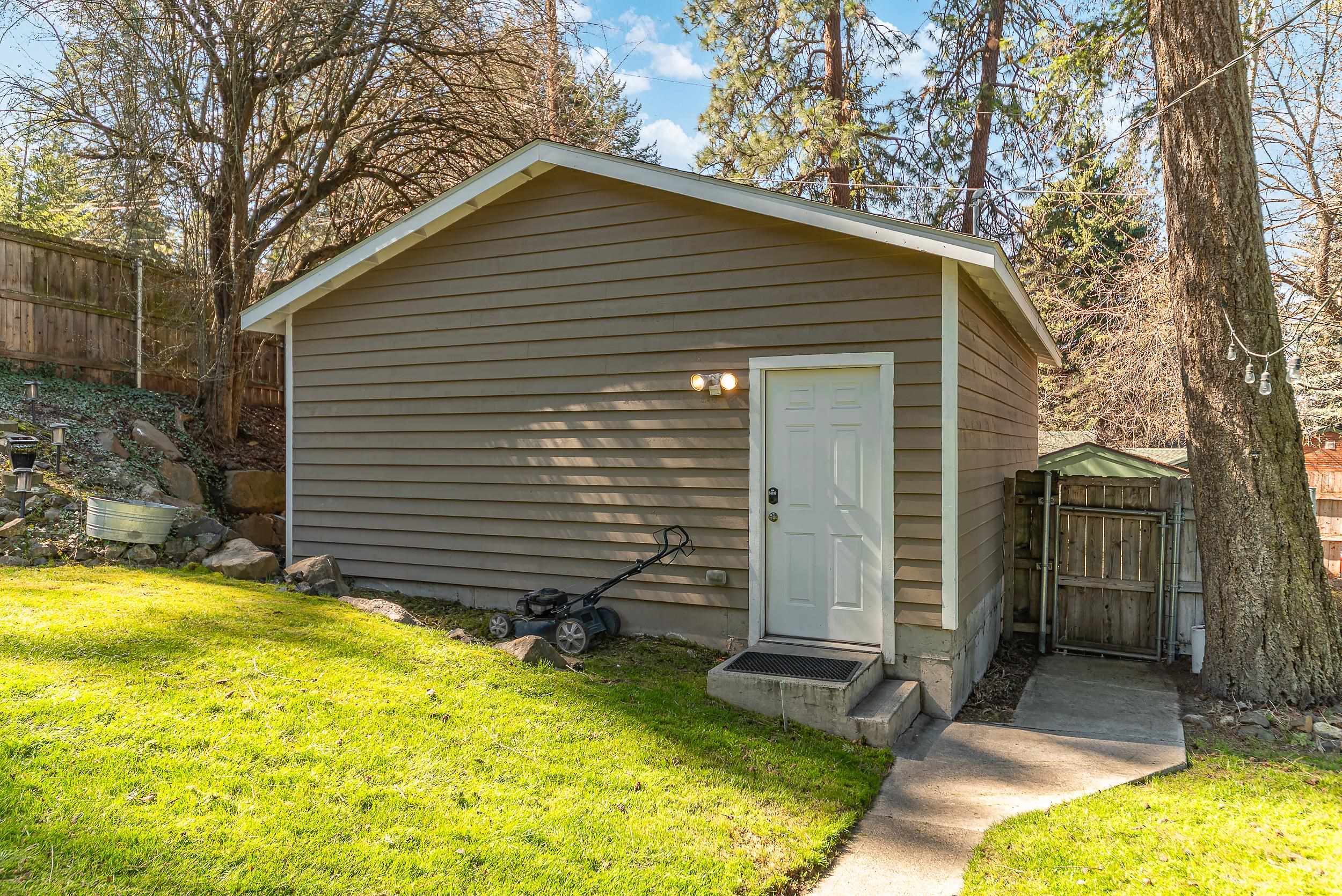1708 E 18th Ave - Photo 16