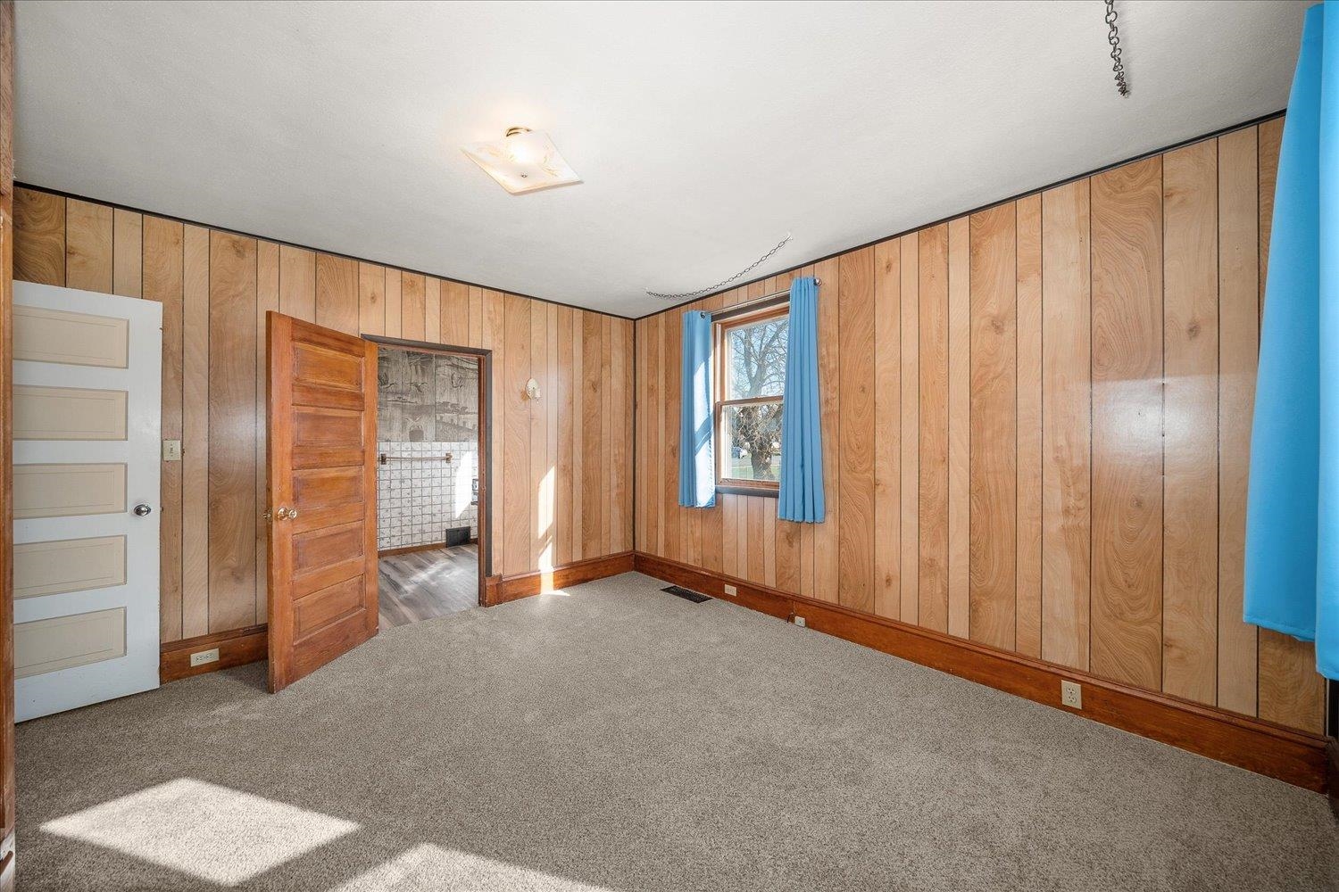 111 N 2nd St - Photo 17