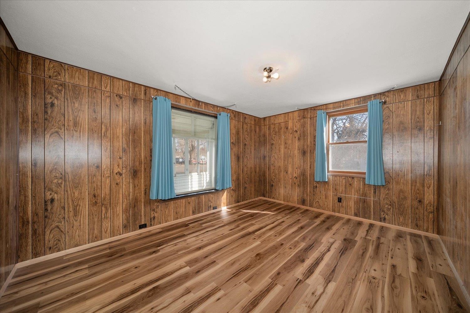 111 N 2nd St - Photo 19