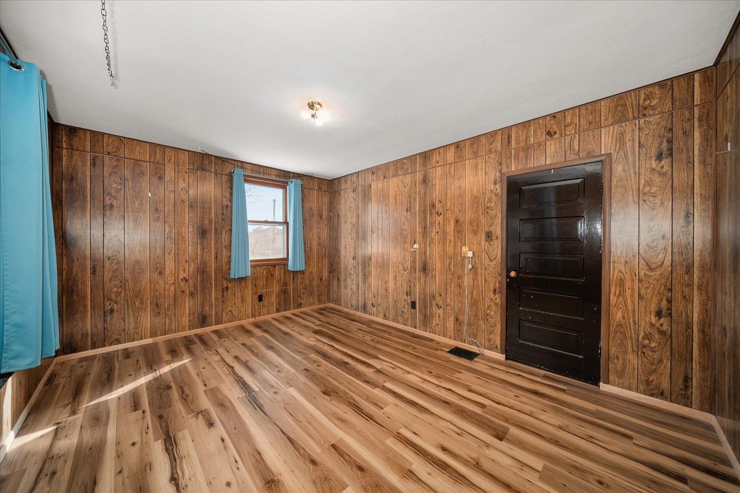 111 N 2nd St - Photo 20