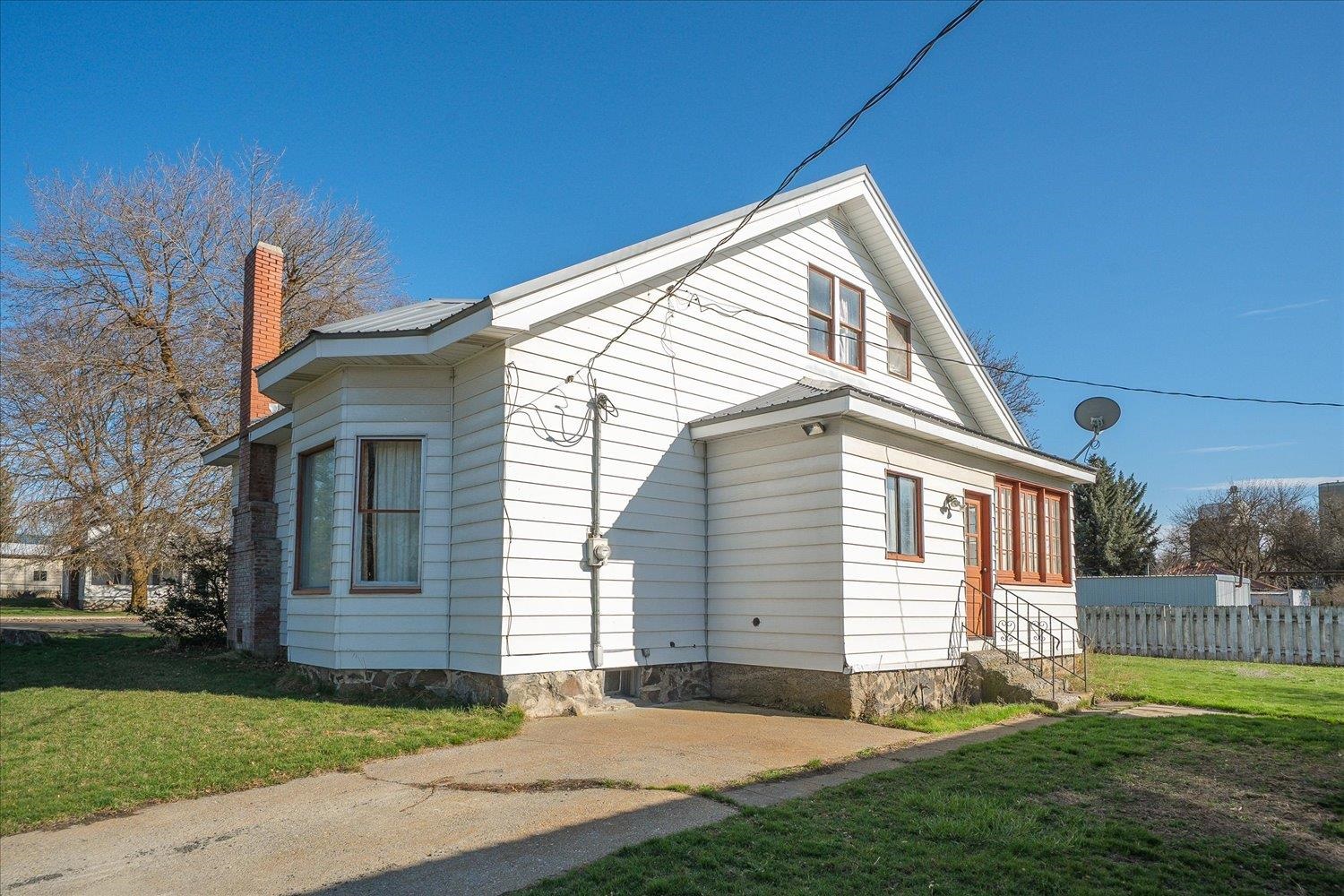 111 N 2nd St - Photo 33
