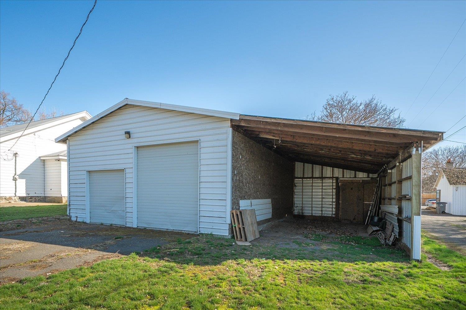 111 N 2nd St - Photo 36