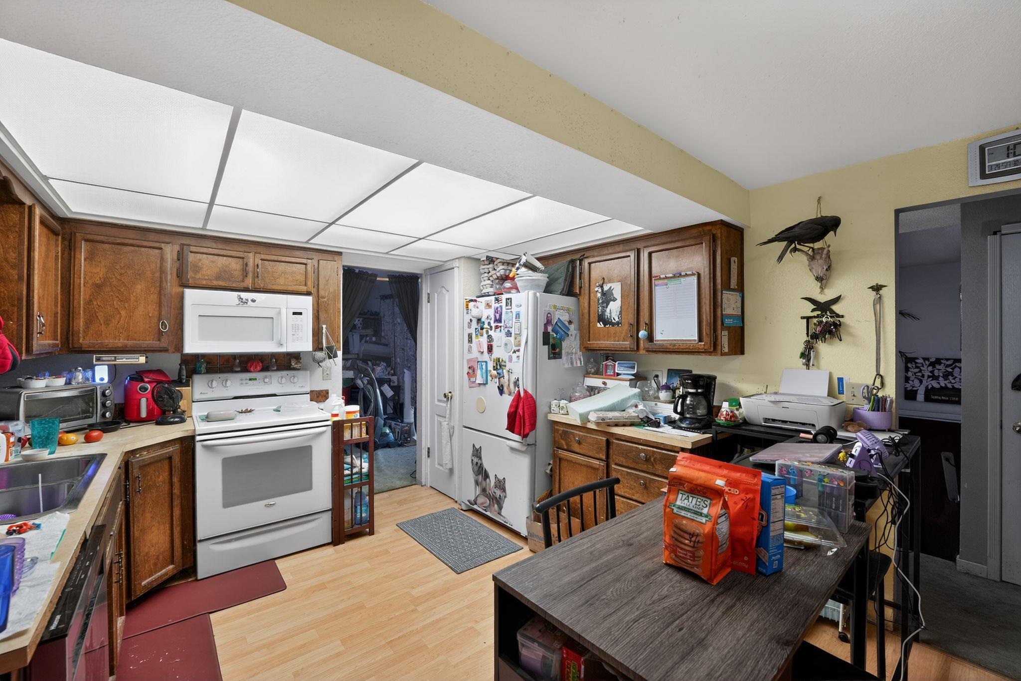11201 N Wall St - Photo 9