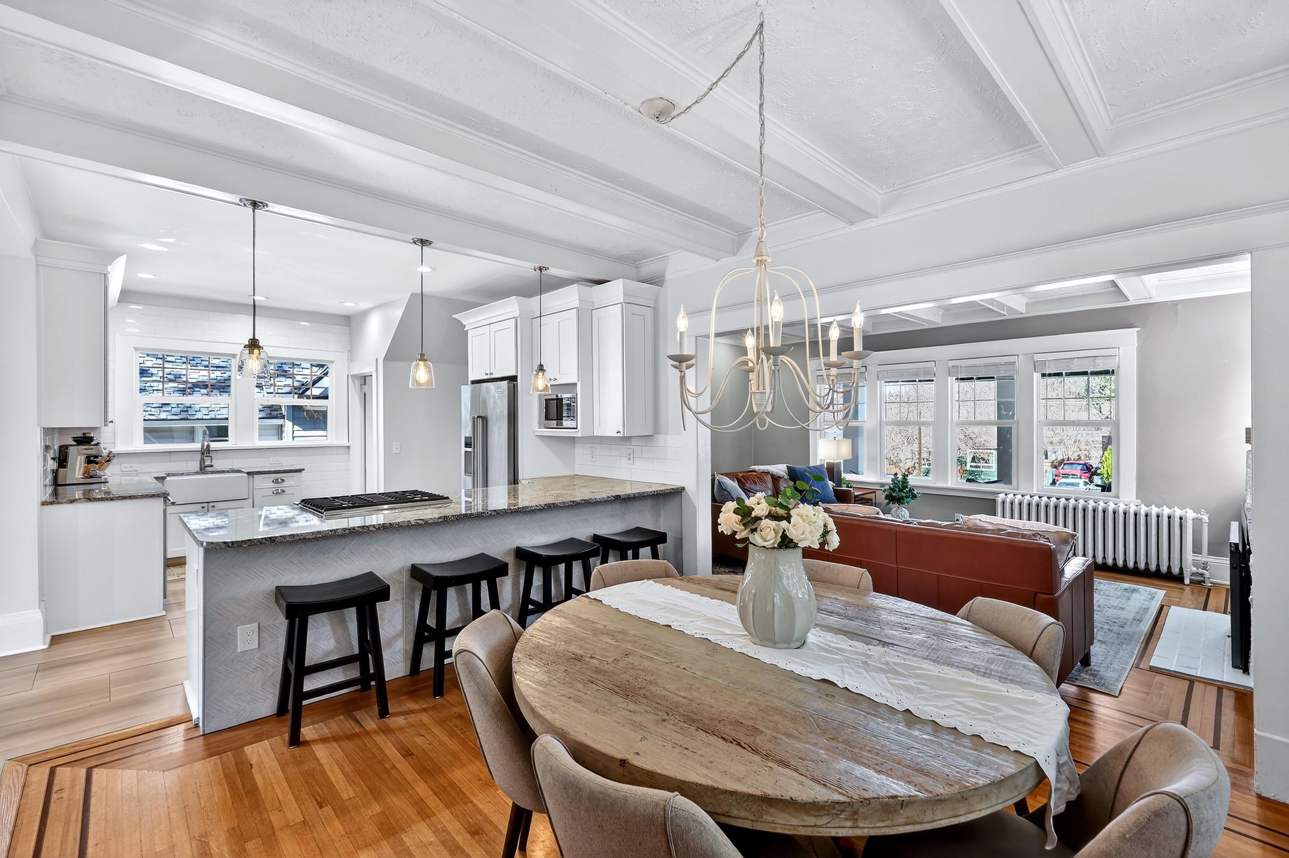 416 E 18th Ave - Photo 9