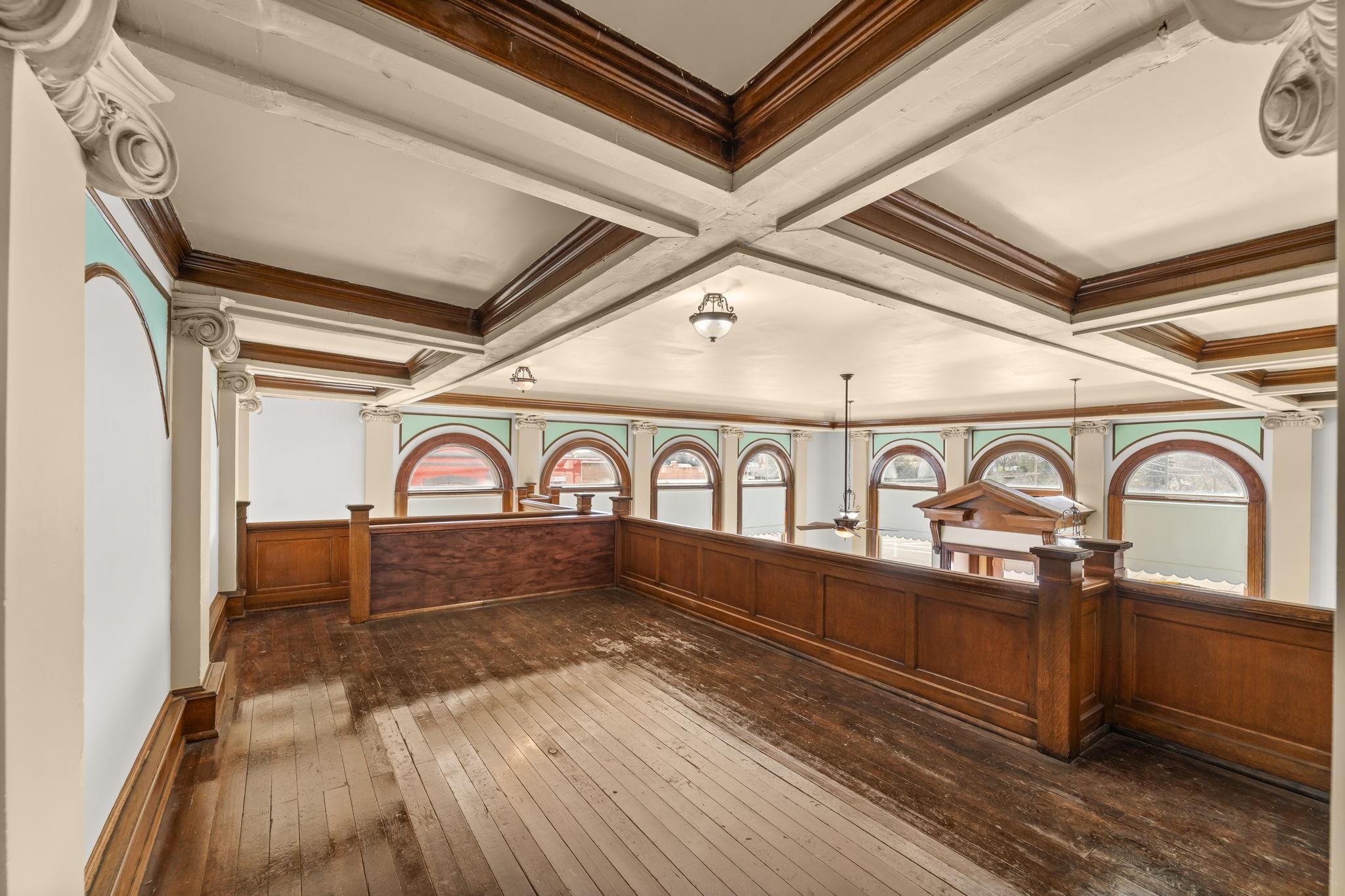 102 N Crosby St - Photo 16