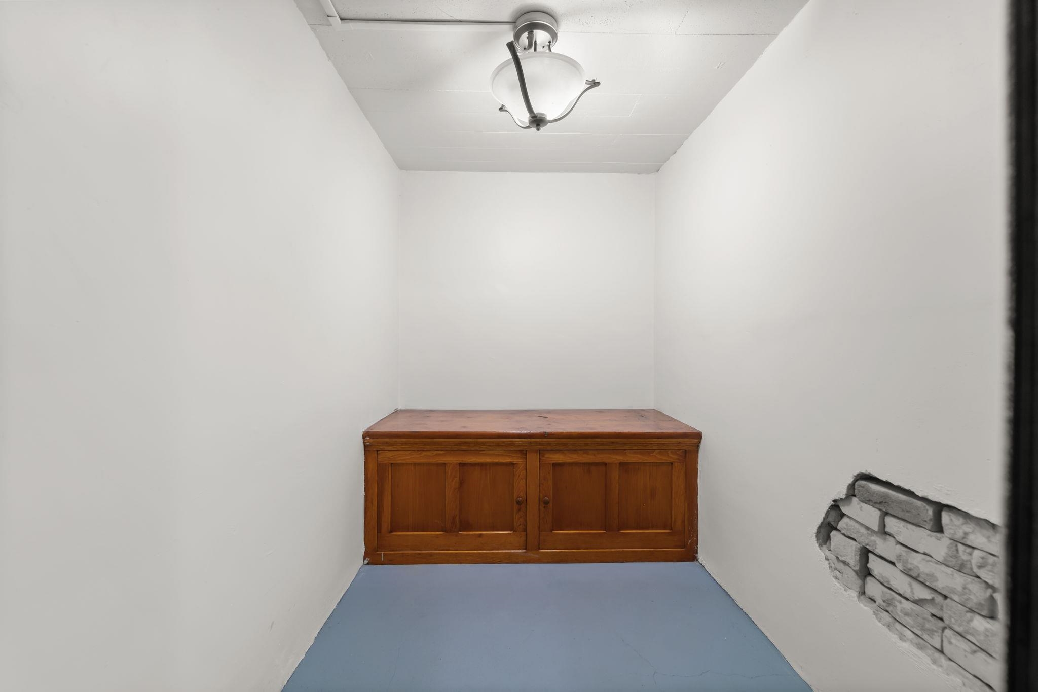 102 N Crosby St - Photo 20