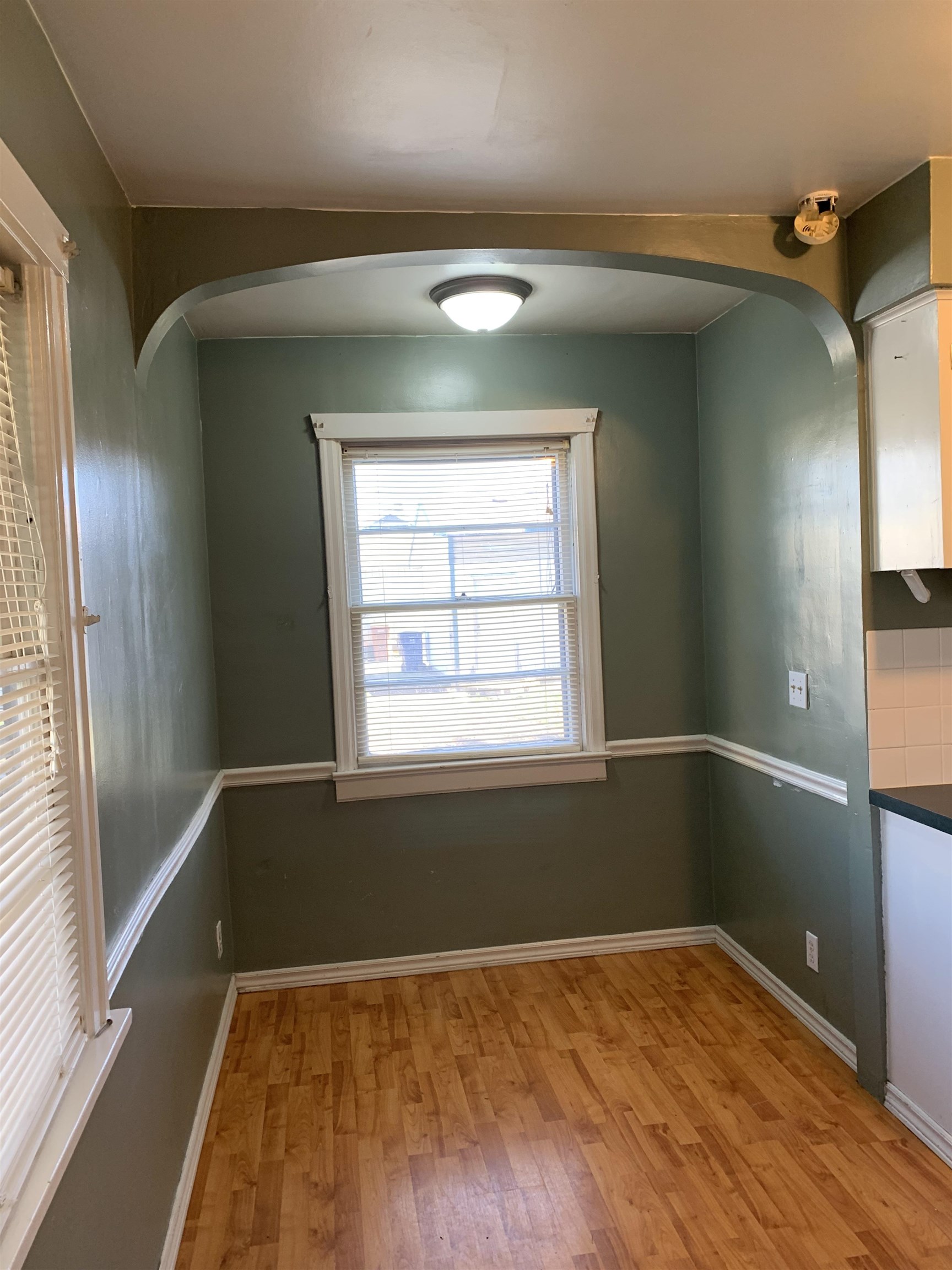 4720 LINCOLN St - Photo 6
