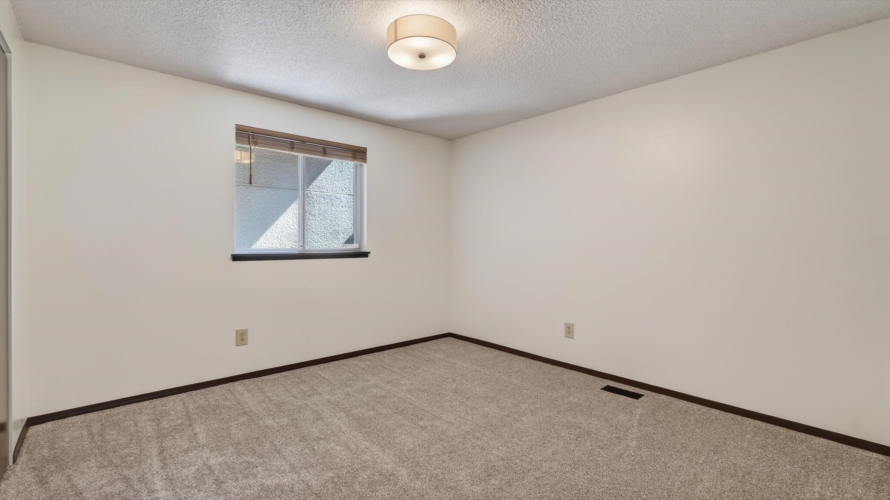512 W Hastings Rd - Photo 19