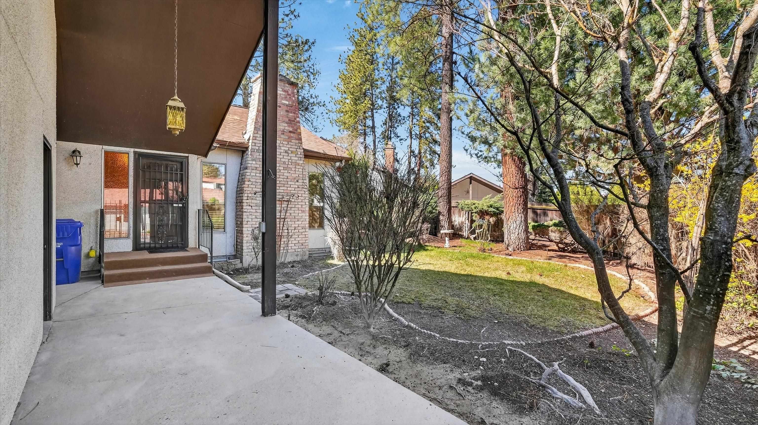 512 W Hastings Rd - Photo 3