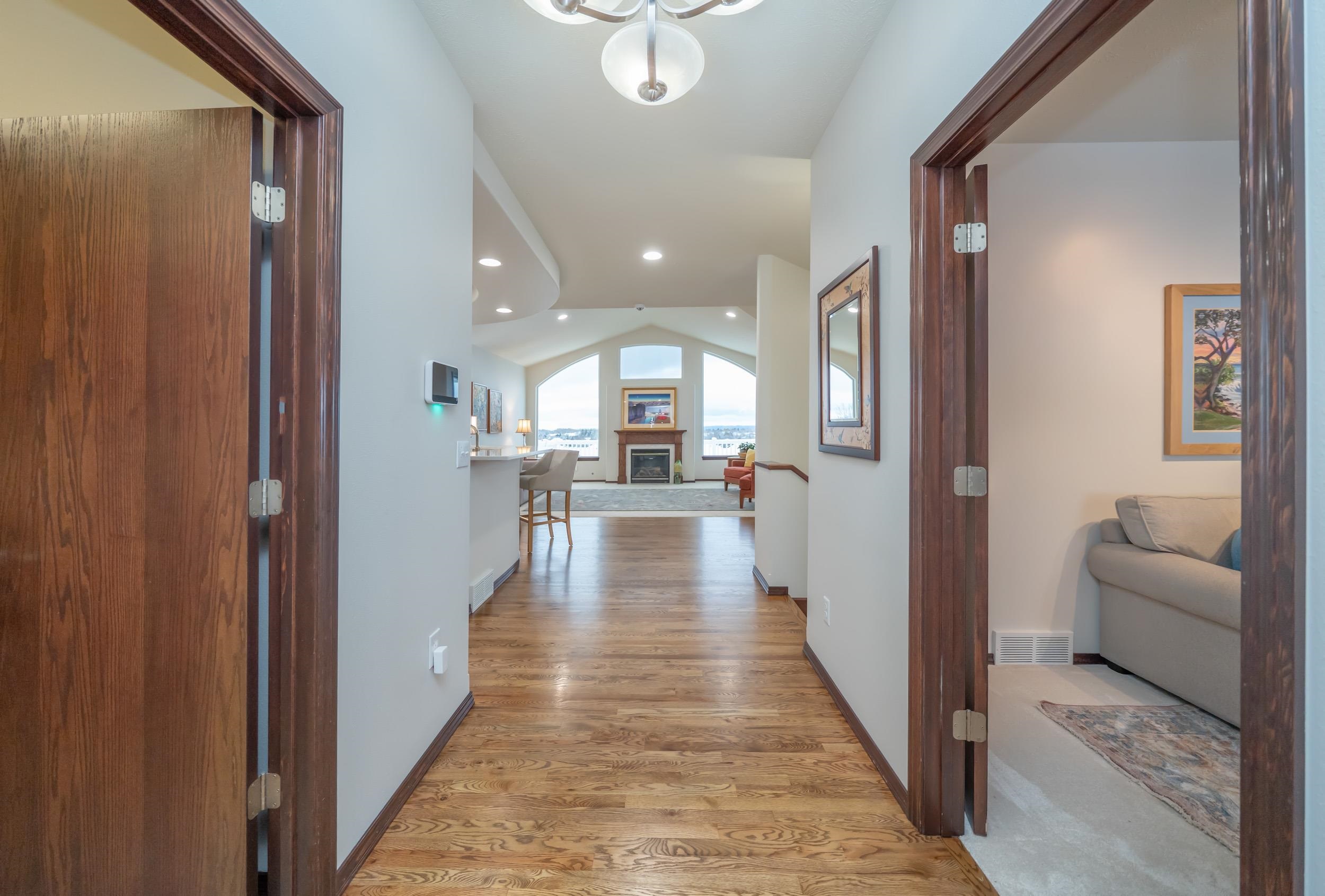 1211 N Lancashire Ln - Photo 4