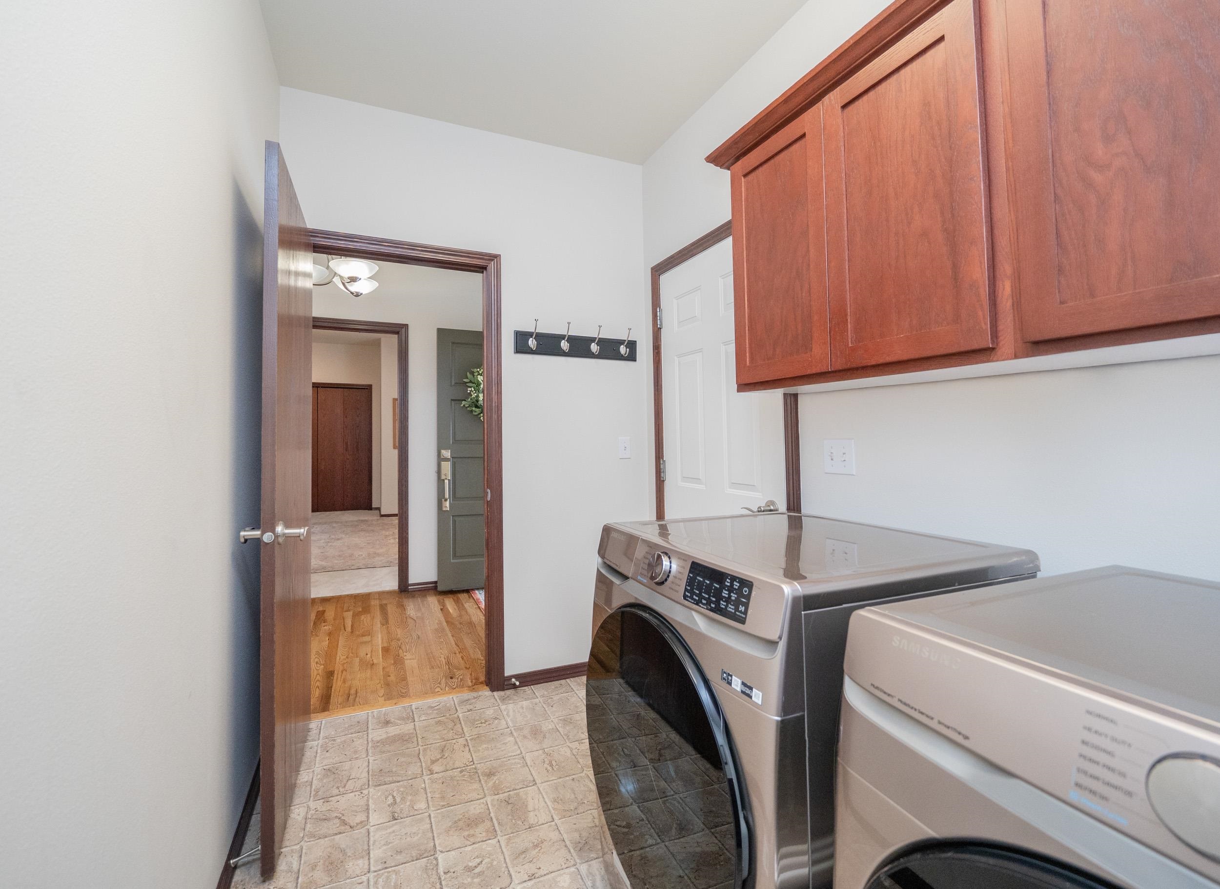 1211 N Lancashire Ln - Photo 41