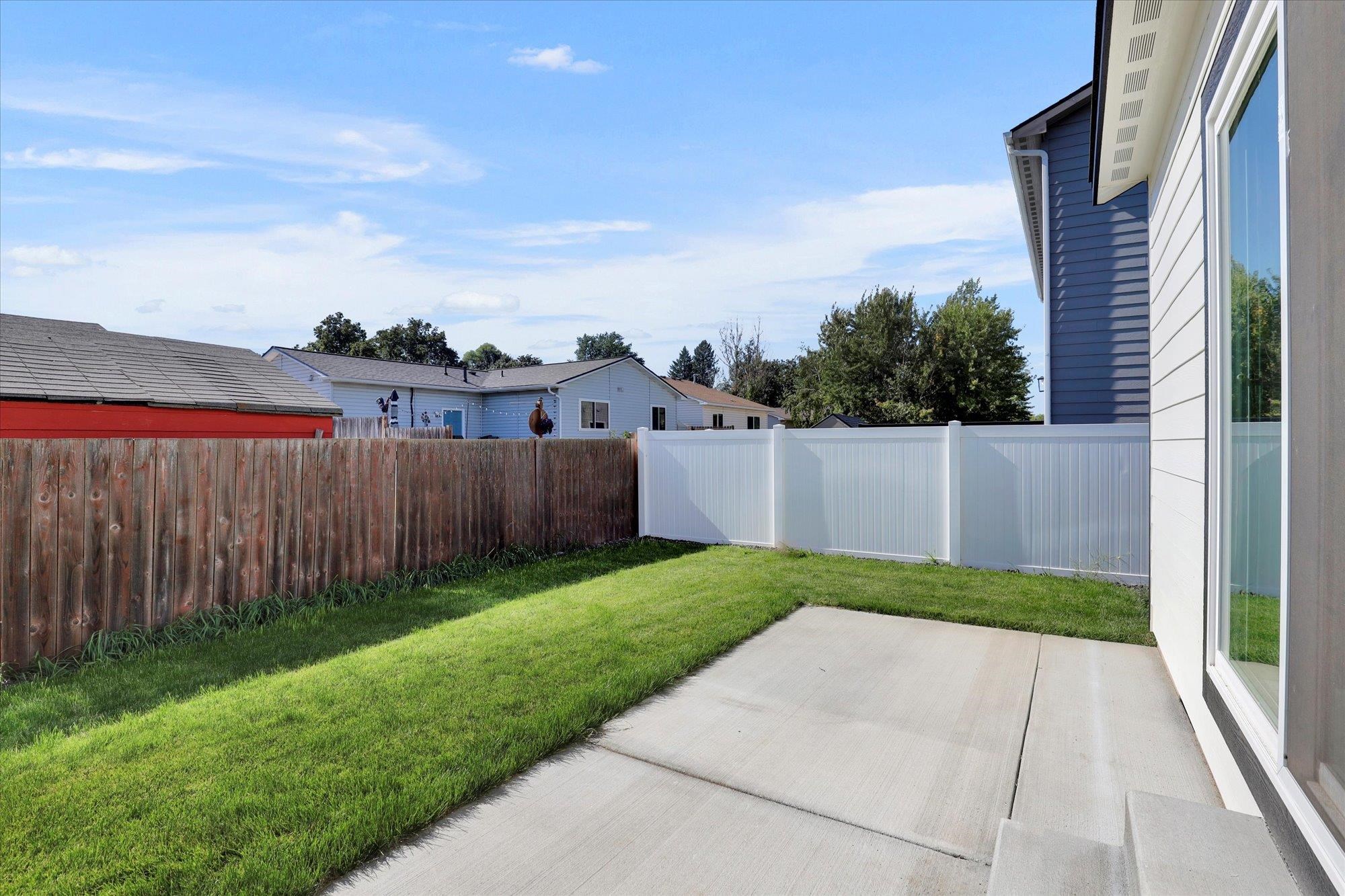 13813 W Redding Dr - Photo 34