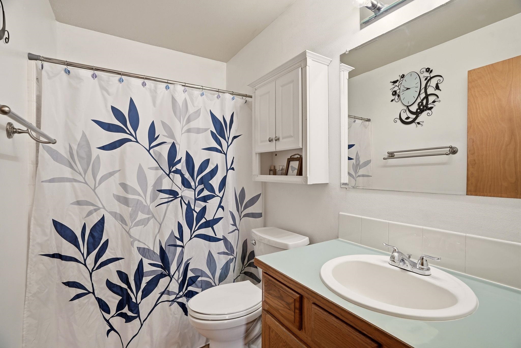 310 E Trevor St - Photo 14