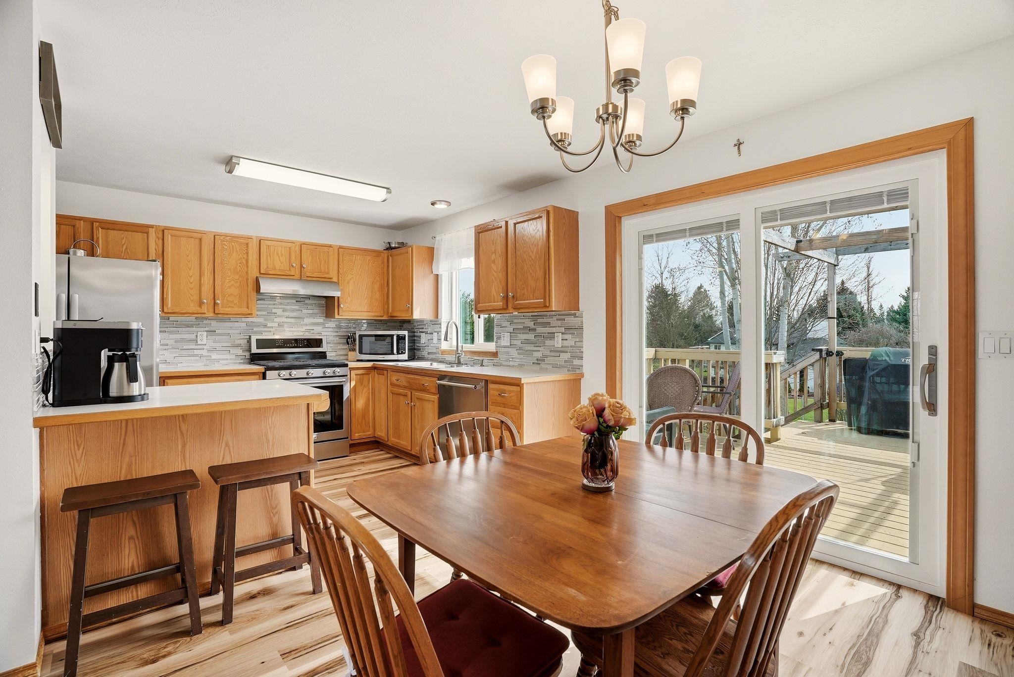 310 E Trevor St - Photo 6