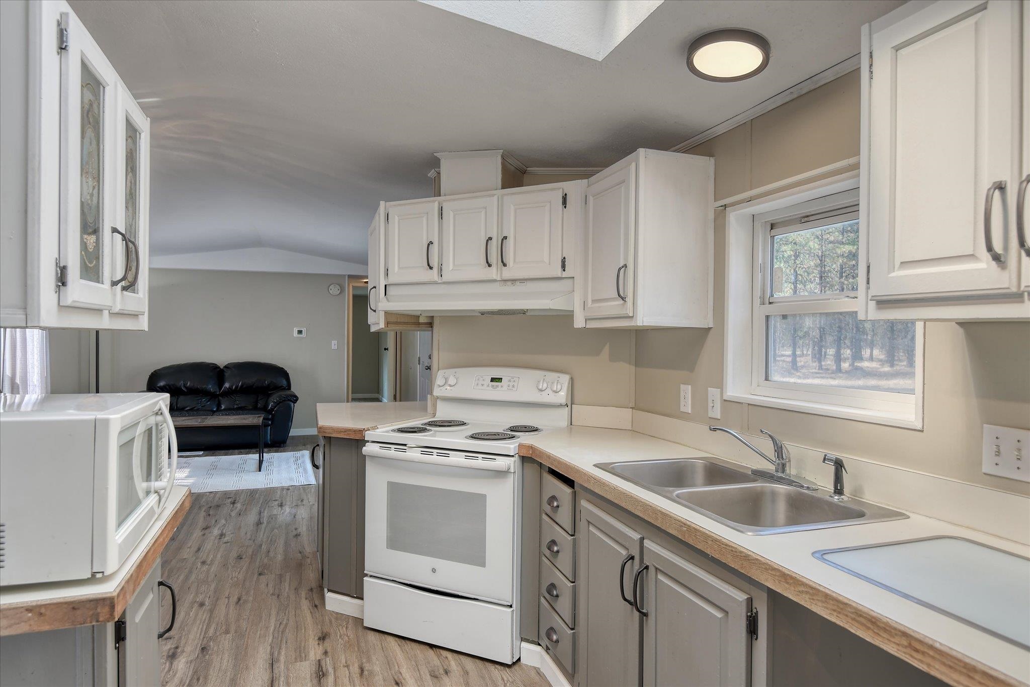 27904 N Hardesty Rd - Photo 16