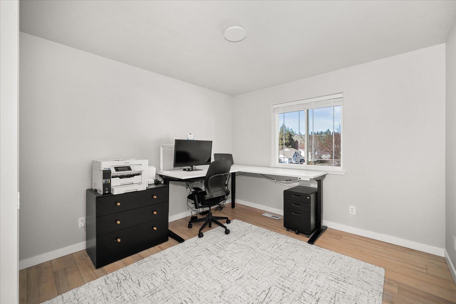 525 W Bolan Ave - Photo 15